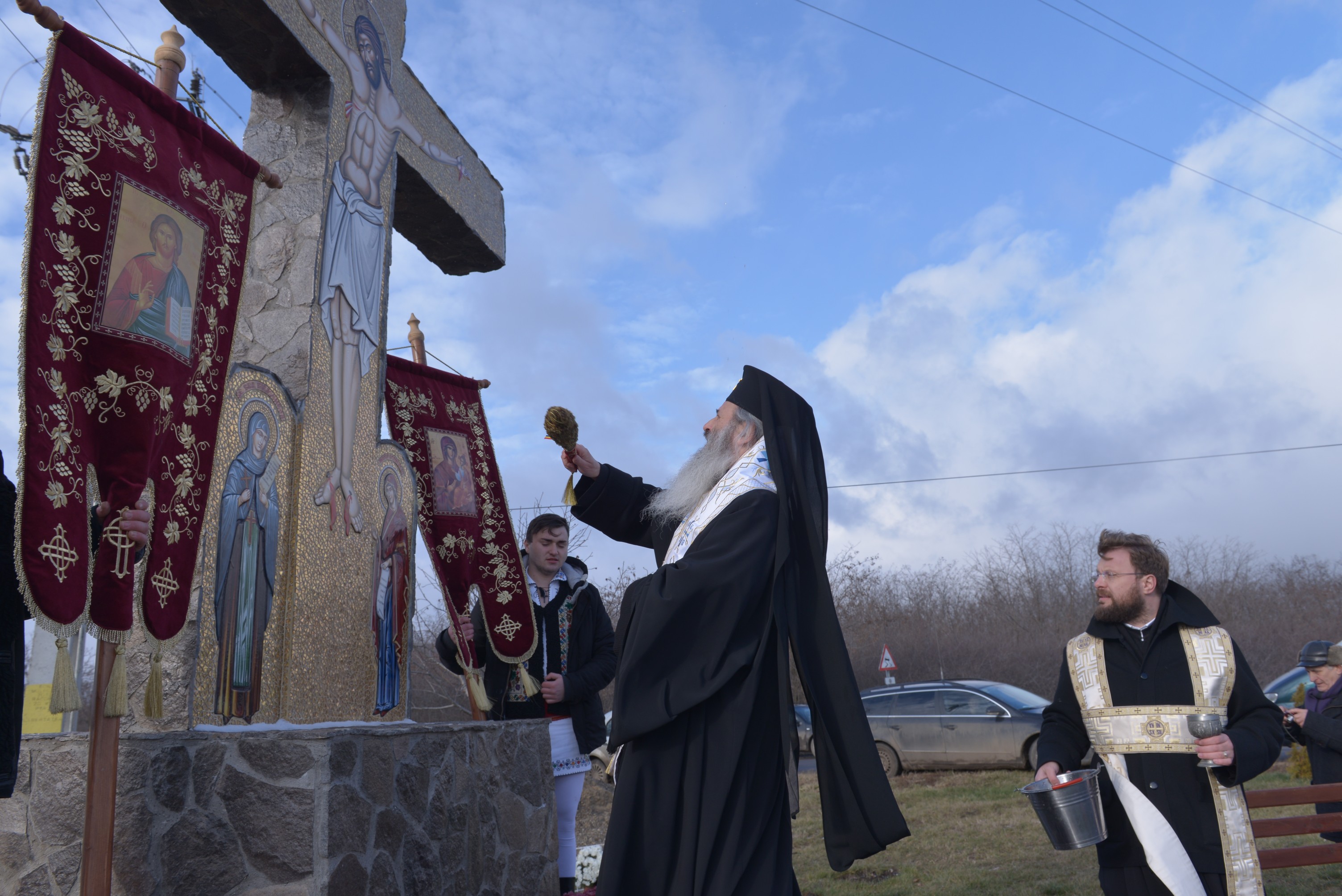 IPS Mitropolit Teofan, la Pleşani: „Smerenia îl ridică pe om în faţa lui Dumnezeu“