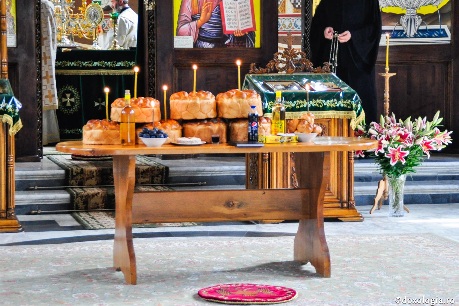 Slujbe de pomenire pentru eroii din decembrie 1989