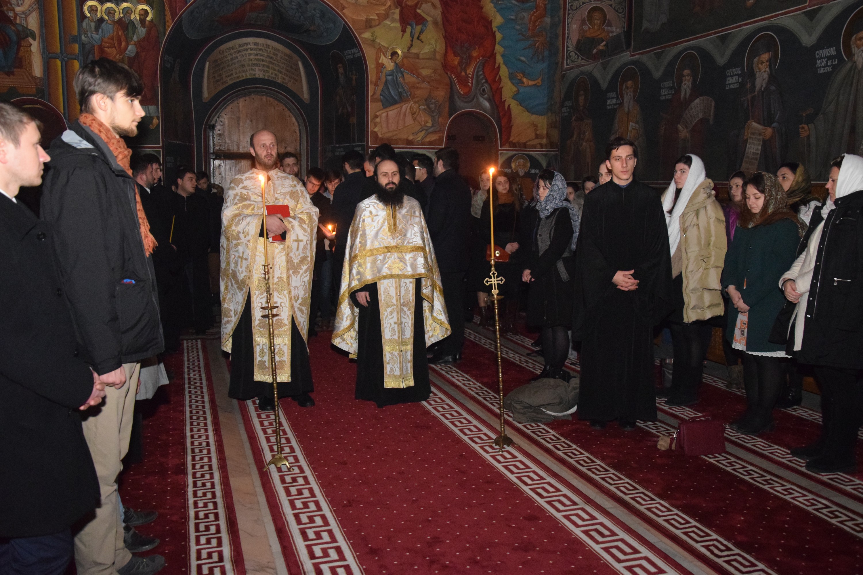 Slujbe în cinstea Sfântului Nicolae, la Mănăstirea Coșula și la Catedrala mitropolitană veche din Iași