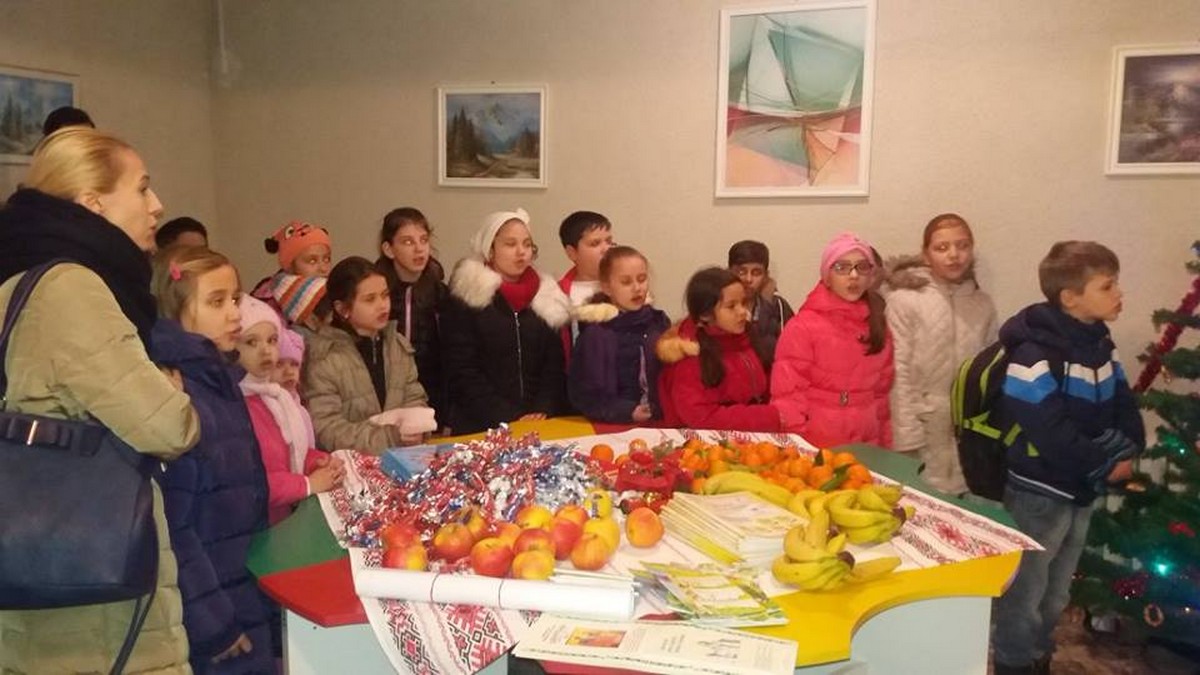 Proiectul „Să fii bun, nu doar de Crăciun!“, la Roman Proiectul „Să fii bun, nu doar de Crăciun!“, la Roman