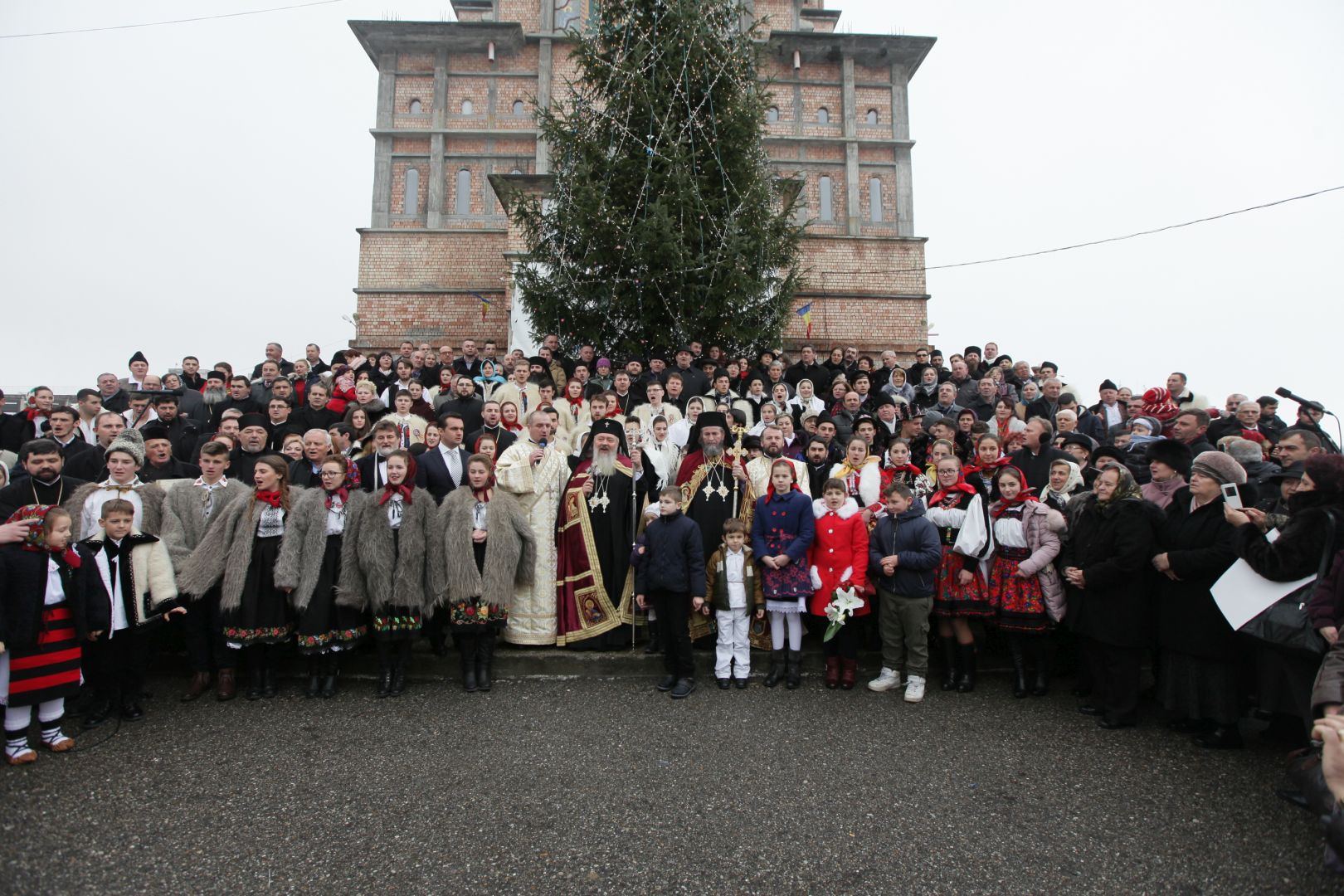 Preasfinţitul Părinte Iustin, noul Episcop al Maramureşului şi Sătmarului Preasfinţitul Părinte Iustin, noul Episcop al Maramureşului şi Sătmarului