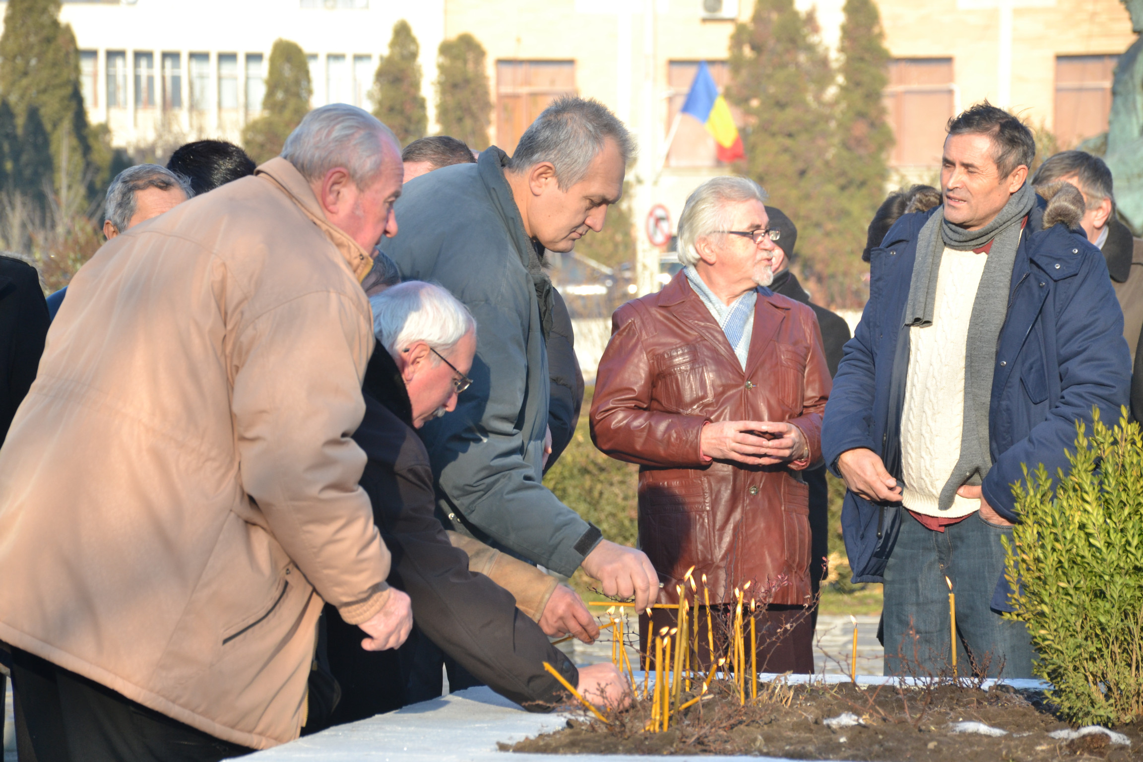 Slujbă de pomenire pentru eroii Revoluției din 1989, la Iași Slujbă de pomenire pentru eroii Revoluției din 1989, la Iași