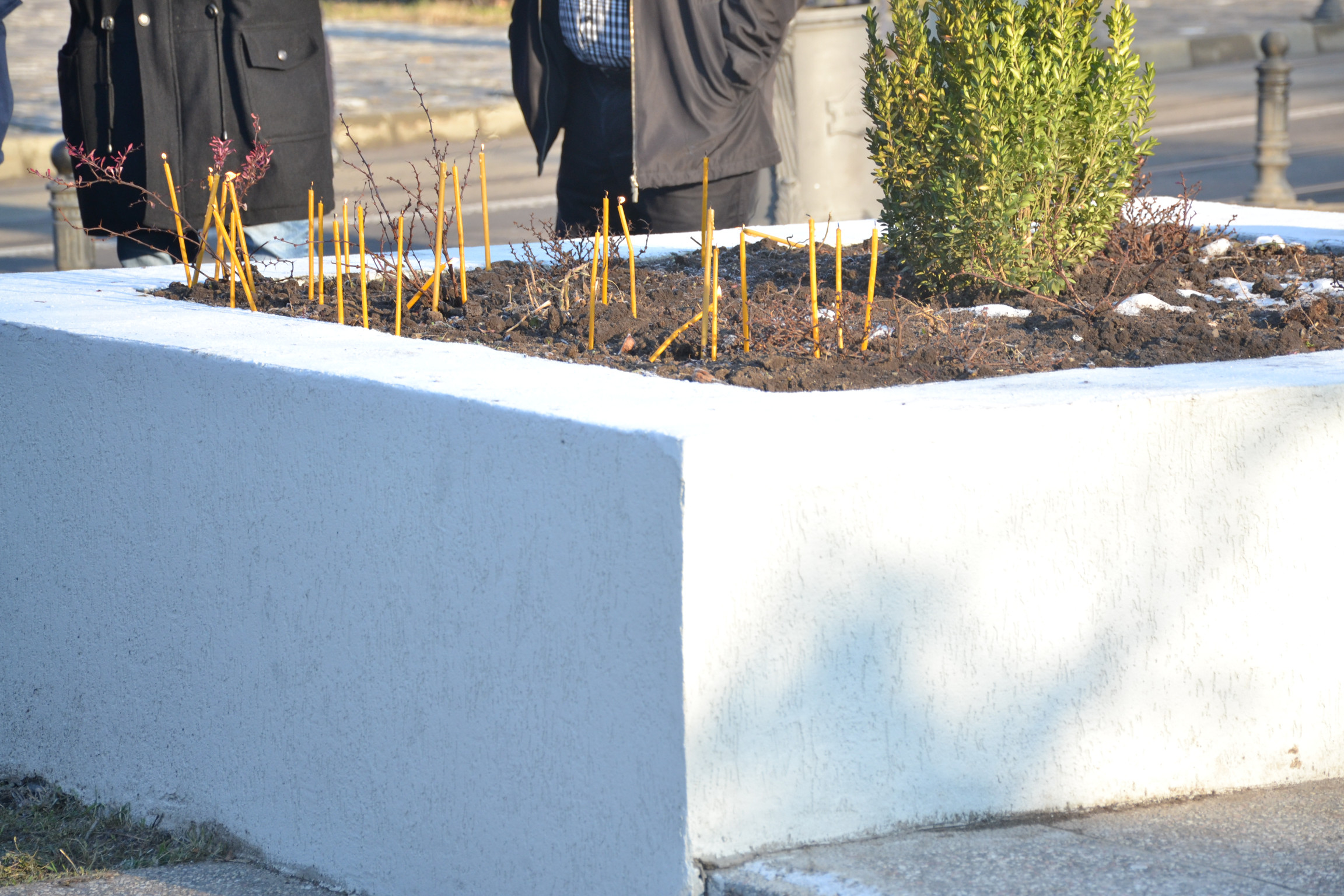 Slujbă de pomenire pentru eroii Revoluției din 1989, la Iași Slujbă de pomenire pentru eroii Revoluției din 1989, la Iași