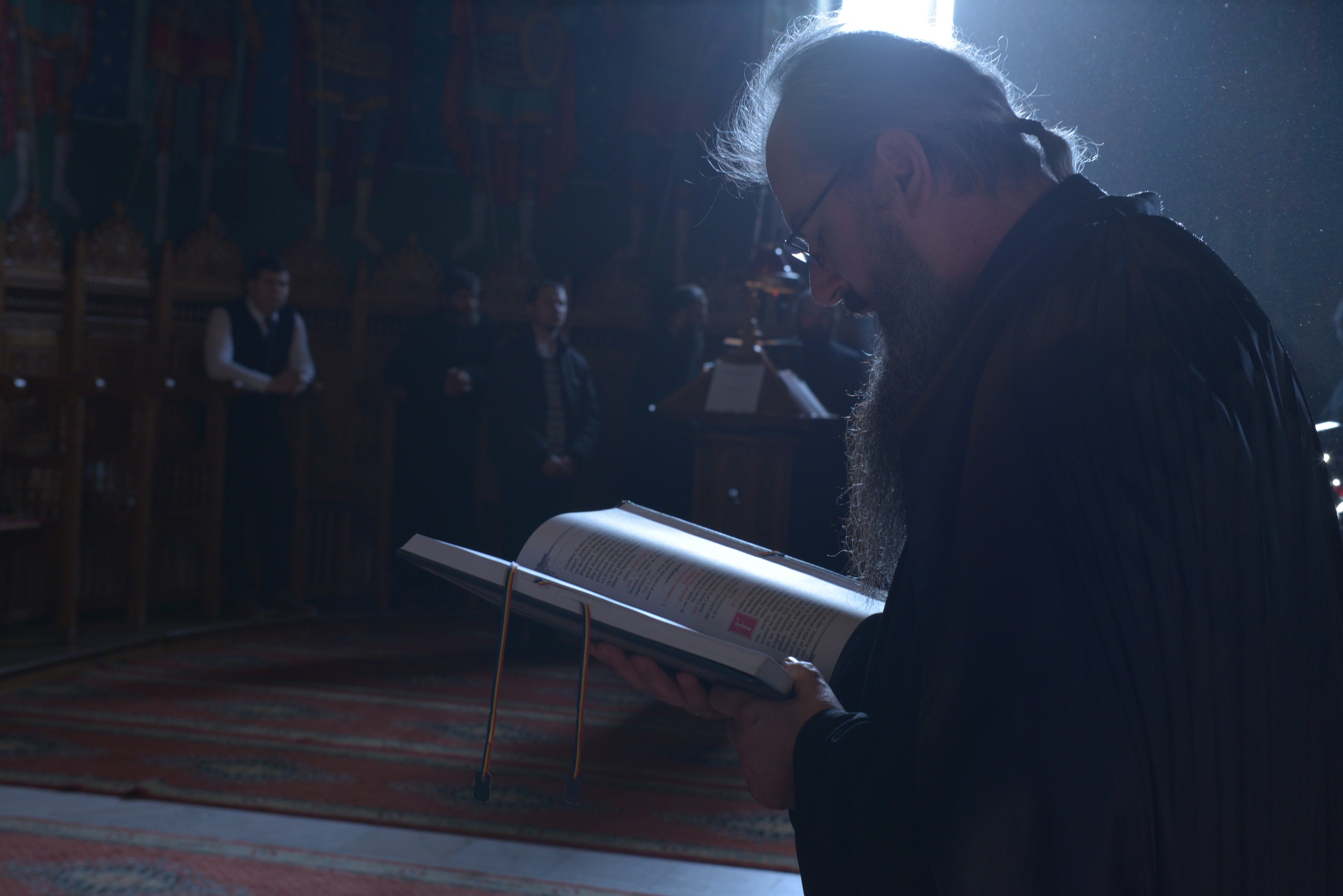 Slujbă de Parastas și Liturghie arhierească, la Mănăstirea Sihăstria-Neamț