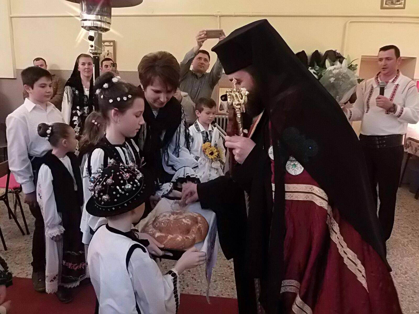 Liturghie baptismală în parohia Teruel