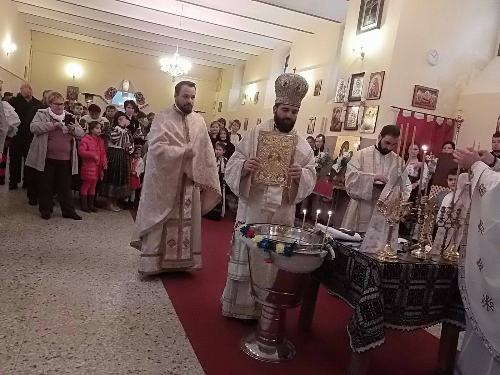 Liturghie baptismală în parohia Teruel
