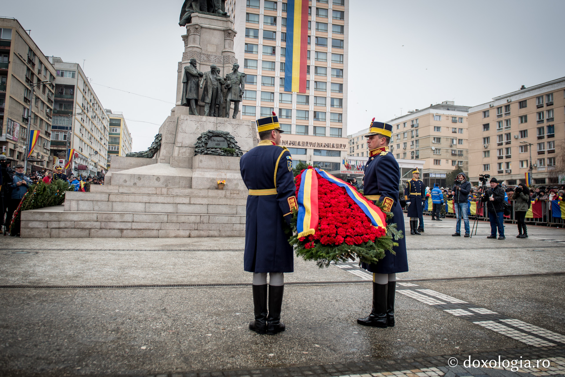 IPS Mitropolit Teofan: „Trebuie să facem un efort pentru depășirea tendințelor de dezbinare” IPS Mitropolit Teofan: „Trebuie să facem un efort pentru depășirea tendințelor de dezbinare”
