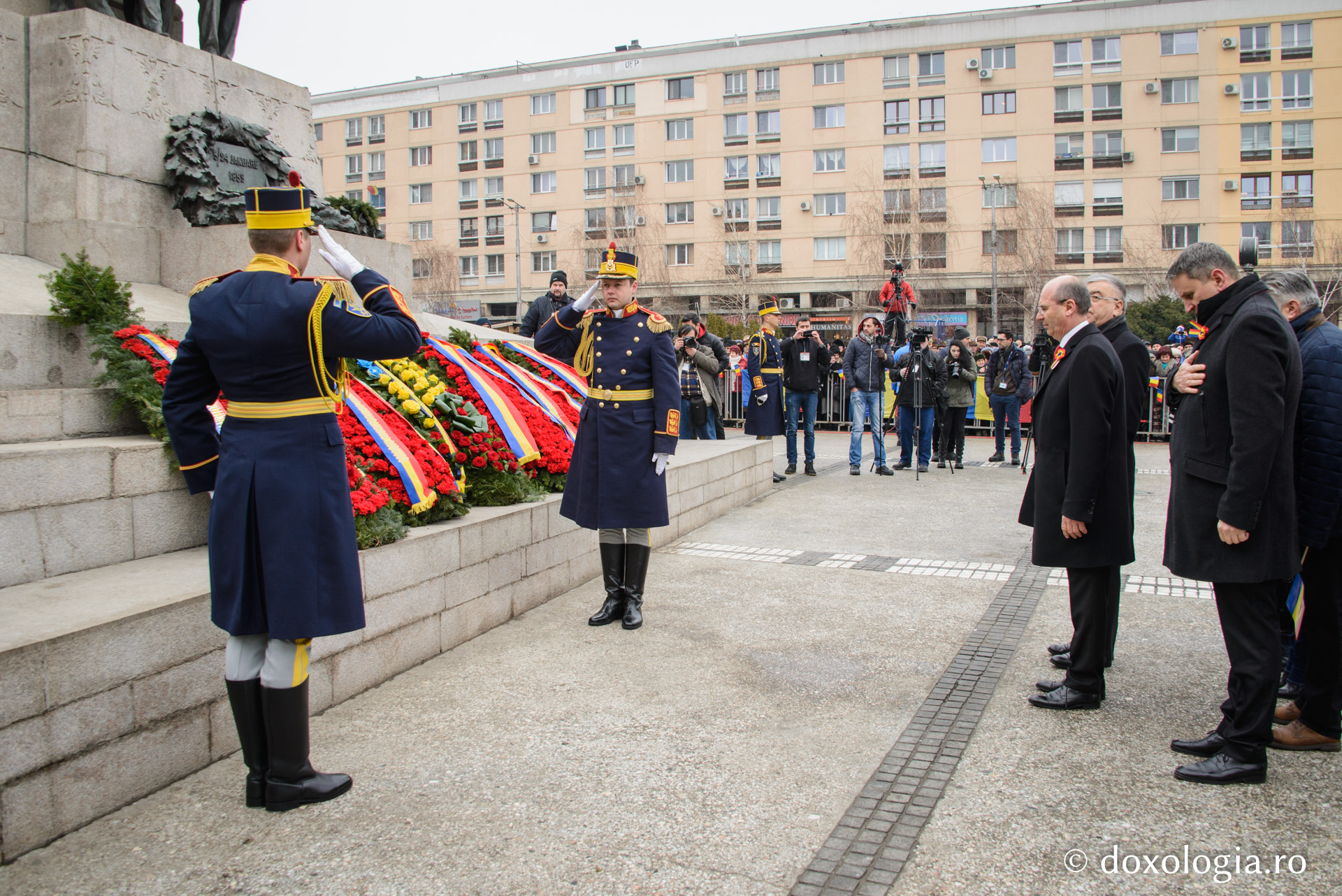 IPS Mitropolit Teofan: „Trebuie să facem un efort pentru depășirea tendințelor de dezbinare” IPS Mitropolit Teofan: „Trebuie să facem un efort pentru depășirea tendințelor de dezbinare”