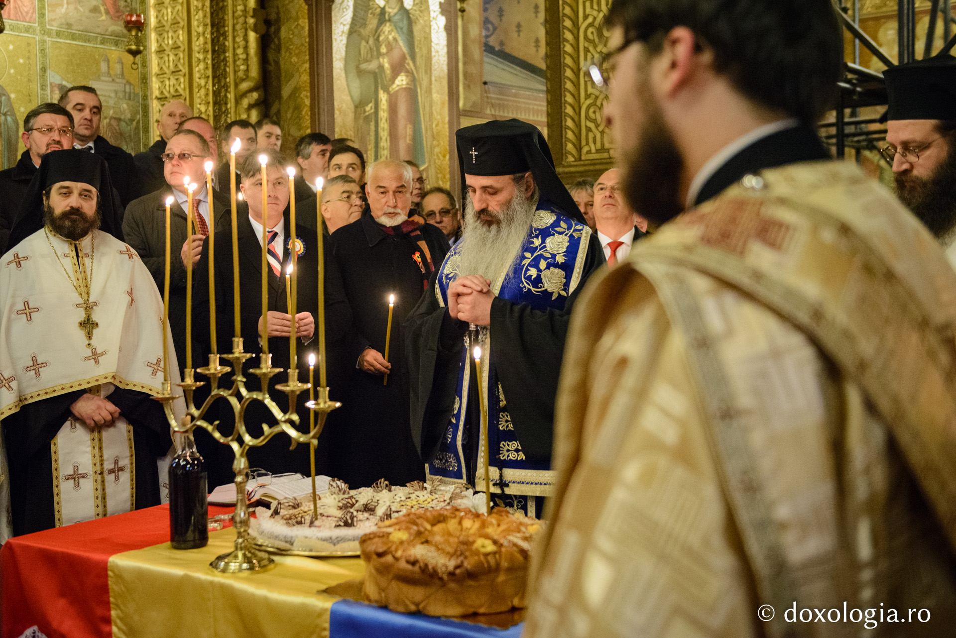 IPS Mitropolit Teofan: „Trebuie să facem un efort pentru depășirea tendințelor de dezbinare” IPS Mitropolit Teofan: „Trebuie să facem un efort pentru depășirea tendințelor de dezbinare”