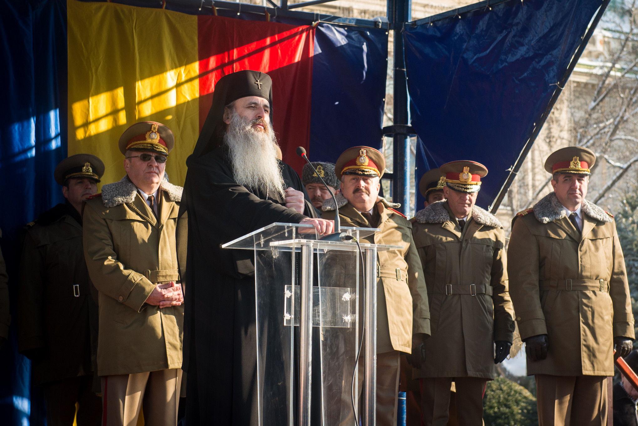 Drapelul de luptă al Brigăzii 15 Mecanizată „Podu Înalt” a fost decorat