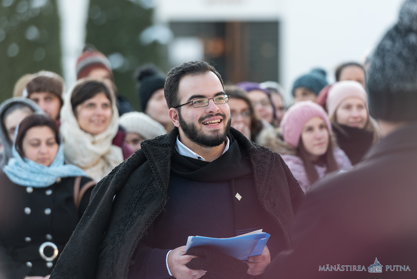 200 de tineri au participat la Tabăra de iarnă de la Mănăstirea Putna