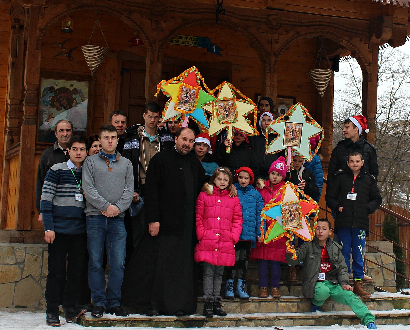 Tabără pentu copiii cu dizabilităţi din Piatra Neamţ