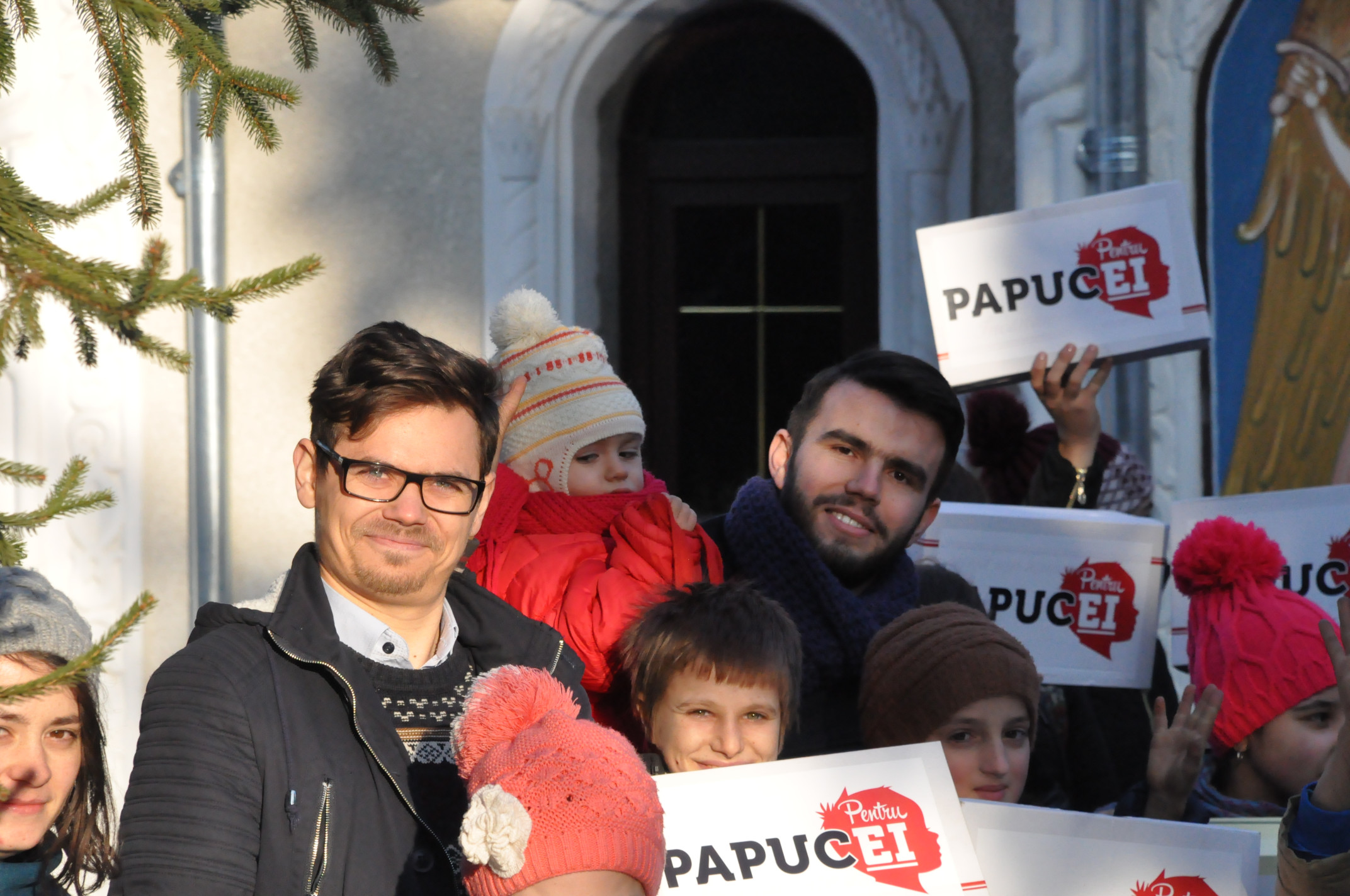 Daruri pentru copiii din Parohia Bohotin