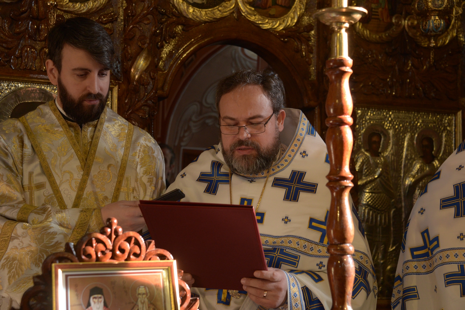 Noul protoiereu de Târgu Neamț, hirotesit de IPS Părinte Mitropolit Teofan Noul protoiereu de Târgu Neamț, hirotesit de IPS Părinte Mitropolit Teofan