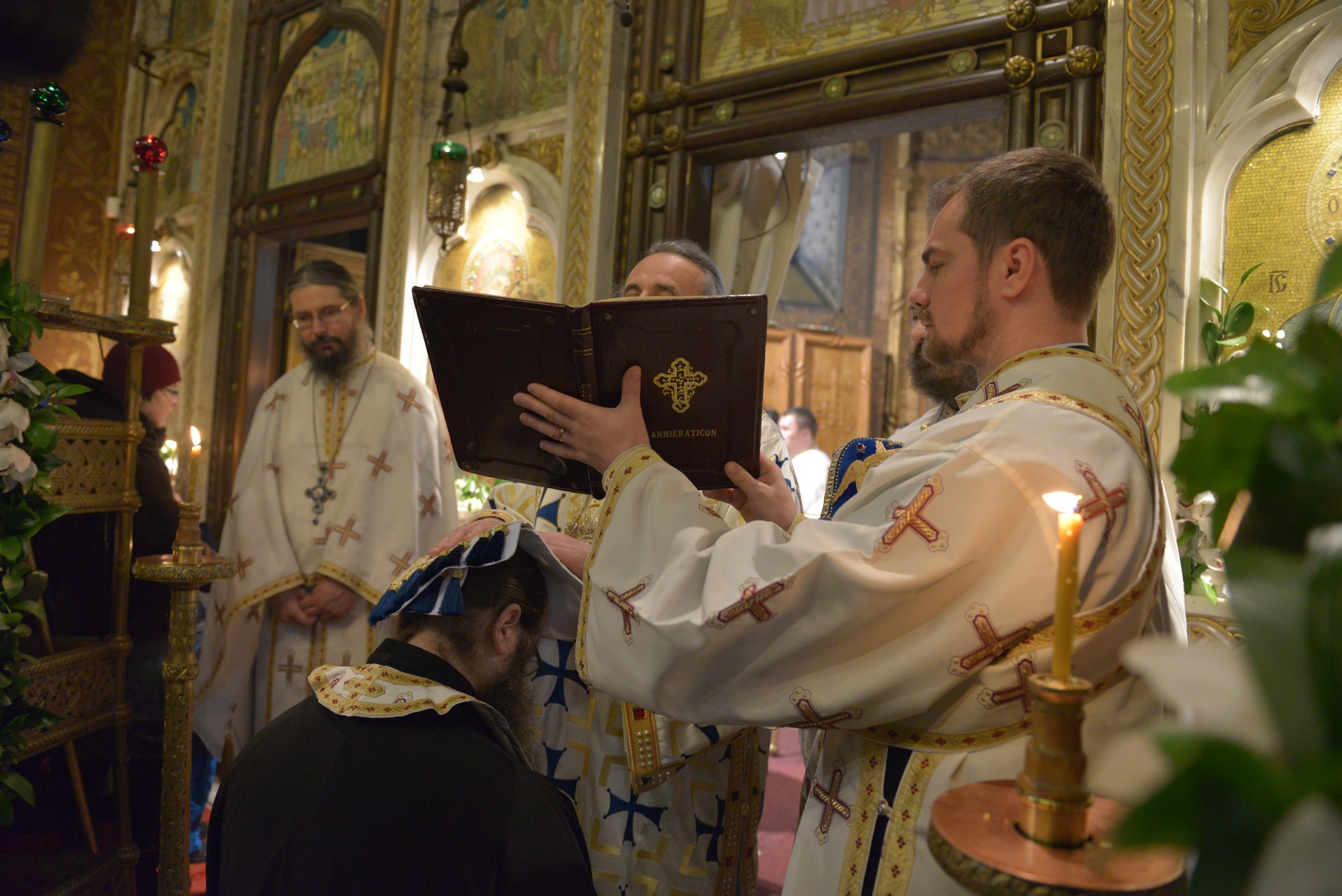 Mitropolitul Moldovei, la hramul Mănăstirii „Sfinţii Trei Ierarhi”: „Singurul lucru cu adevărat mare în lume este smerenia”