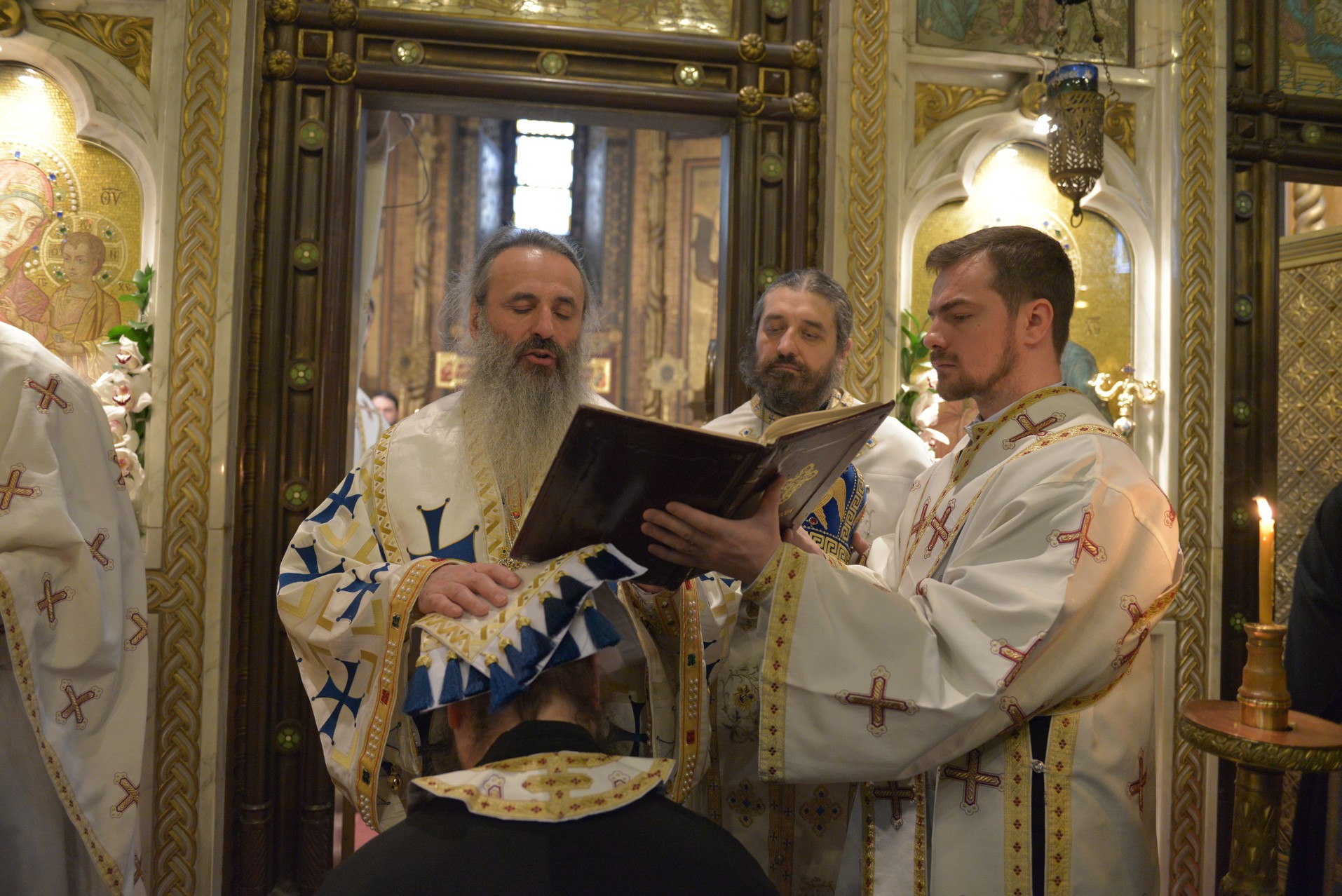 Mitropolitul Moldovei, la hramul Mănăstirii „Sfinţii Trei Ierarhi”: „Singurul lucru cu adevărat mare în lume este smerenia”