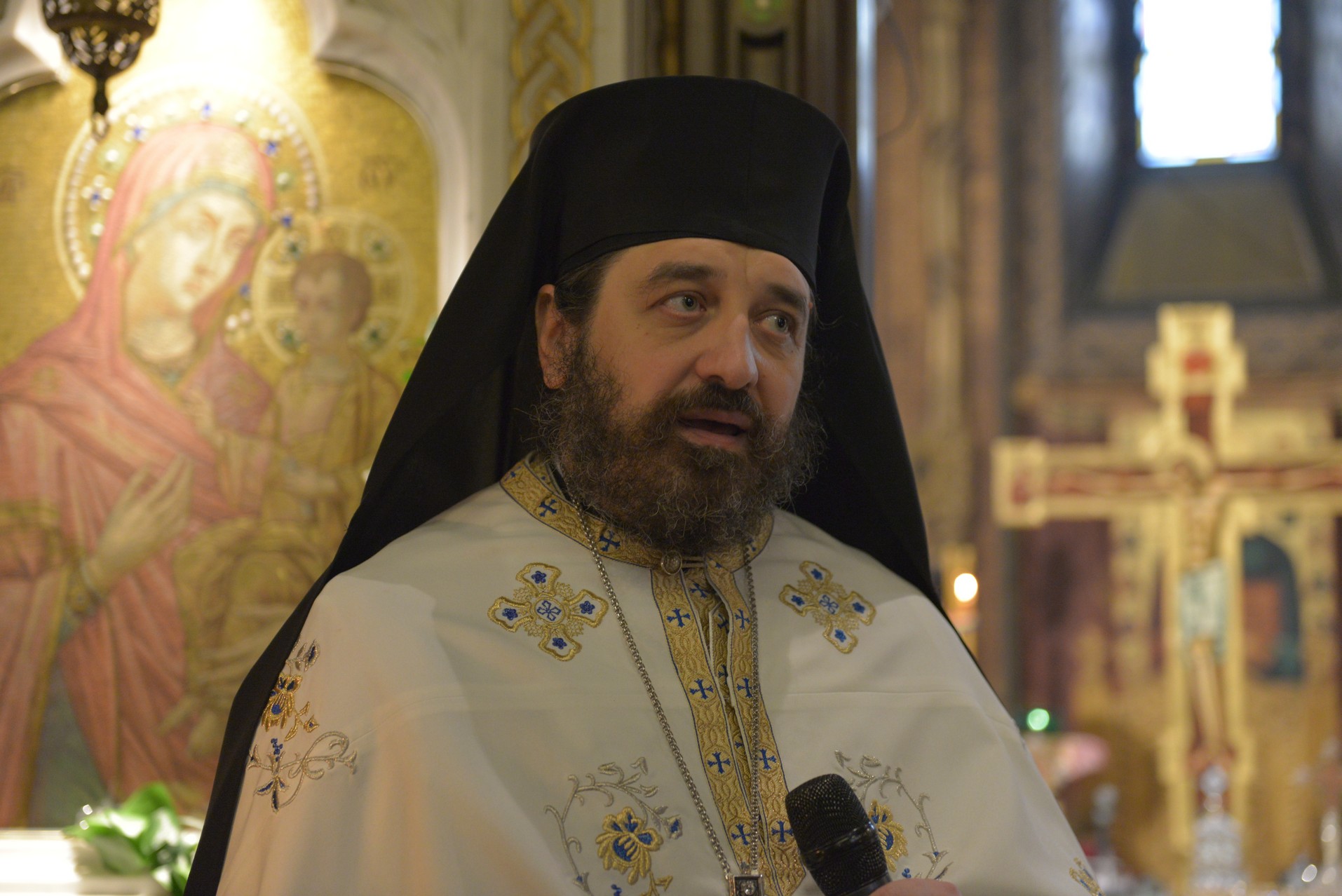 Mitropolitul Moldovei, la hramul Mănăstirii „Sfinţii Trei Ierarhi”: „Singurul lucru cu adevărat mare în lume este smerenia”