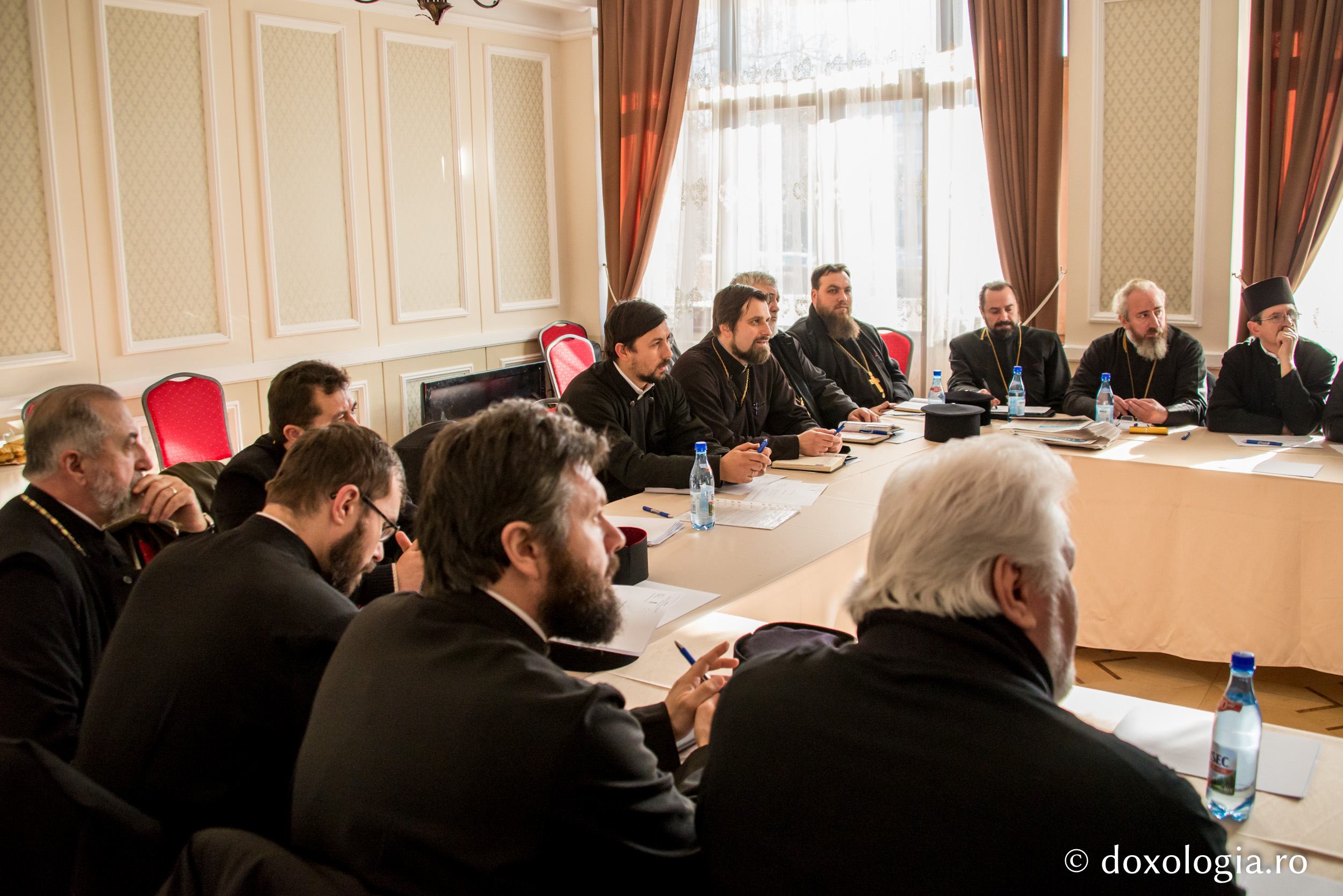 Schimb de experienţe între preoţii din Iaşi şi cei din Basarabia Schimb de experienţe între preoţii din Iaşi şi cei din Basarabia