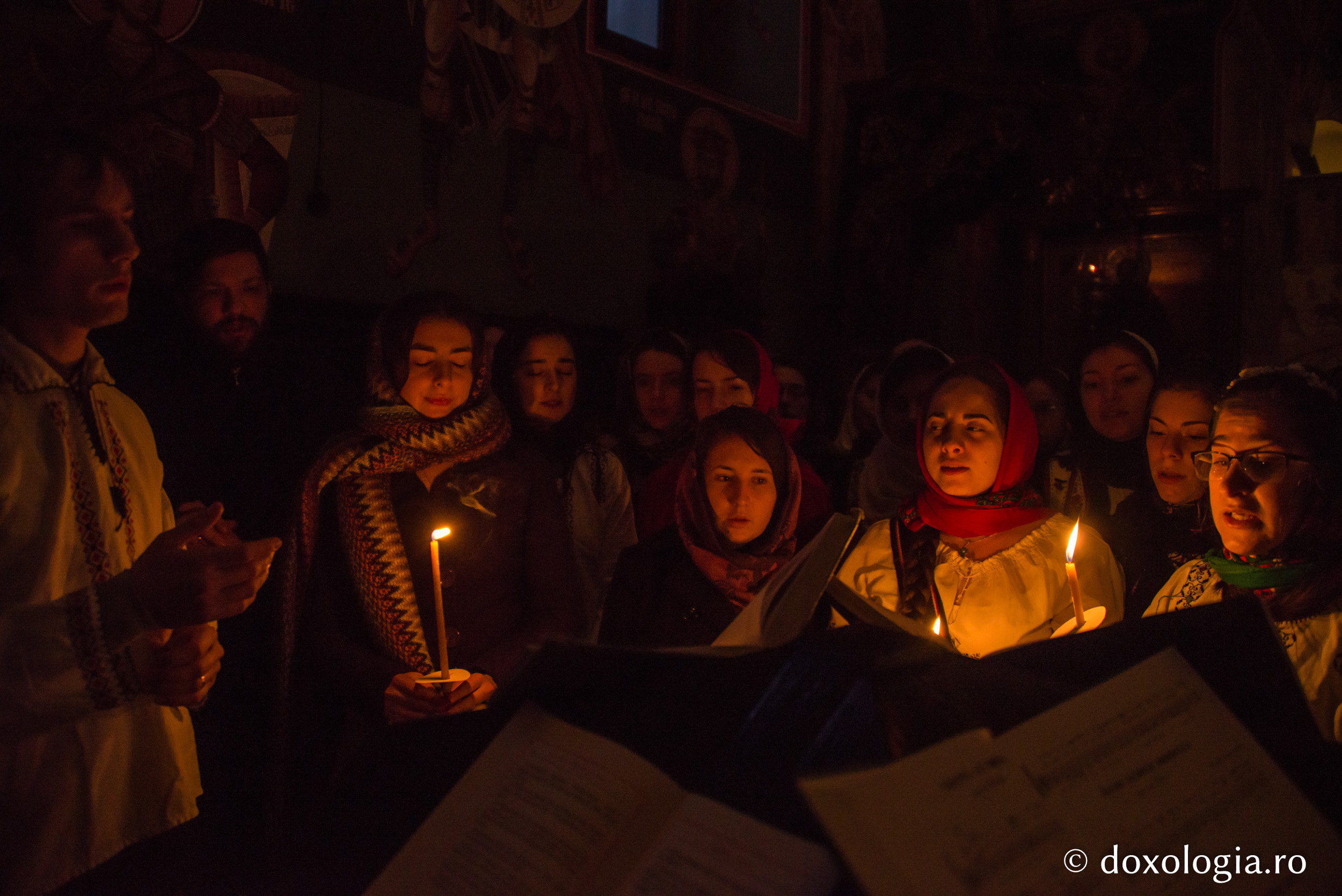 Schimb de experienţe între preoţii din Iaşi şi cei din Basarabia Schimb de experienţe între preoţii din Iaşi şi cei din Basarabia