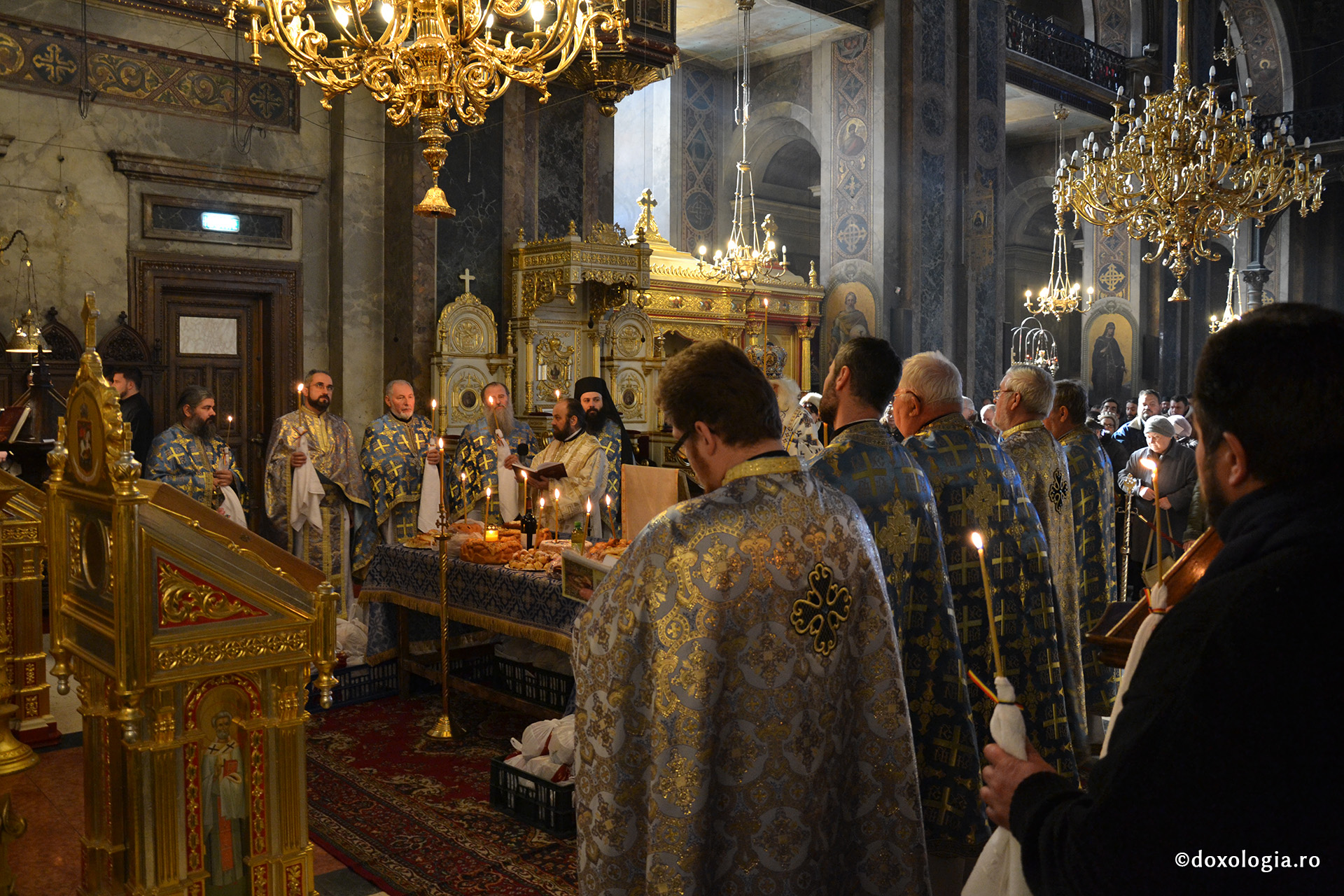 Slujbă de pomenire pentru Mitropolitul Iosif cel sfânt și milostiv al Moldovei