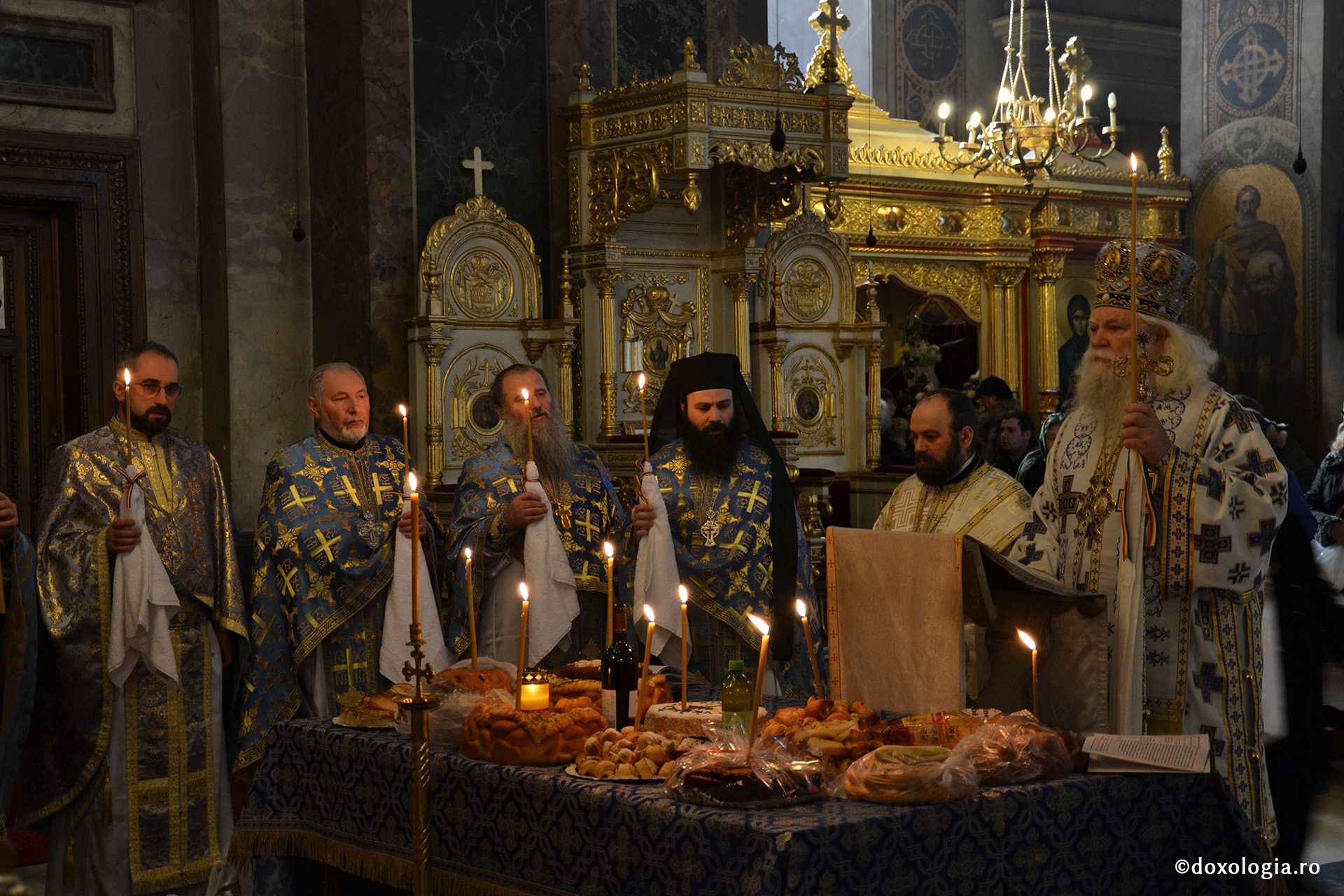 Slujbă de pomenire pentru Mitropolitul Iosif cel sfânt și milostiv al Moldovei