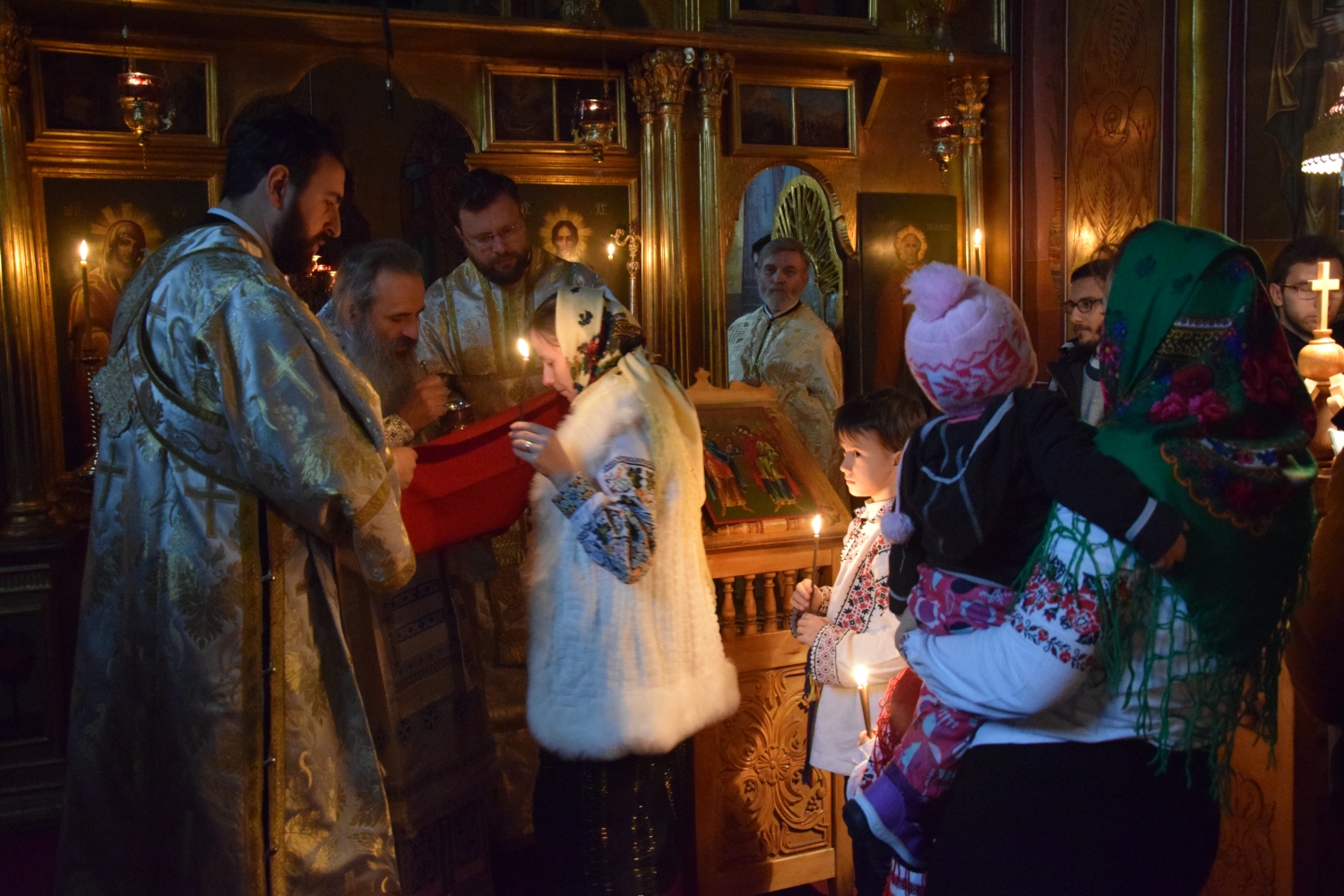 IPS Părinte Mitropolit Teofan, către studenții teologi: „Doar Biserica dă sens vieții”