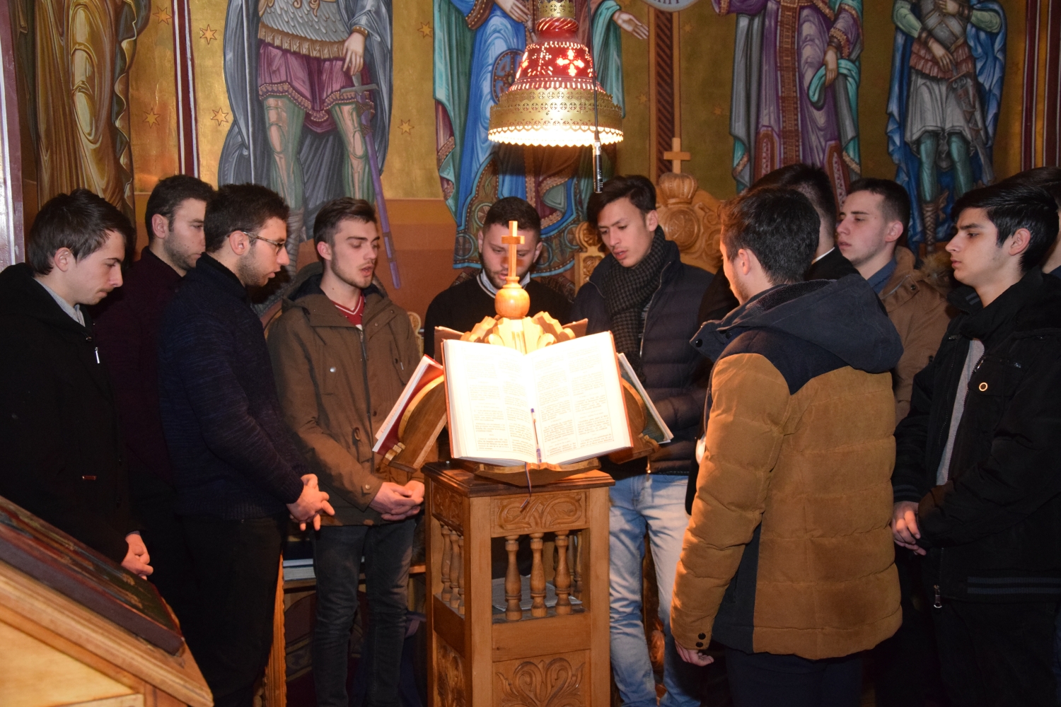 IPS Părinte Mitropolit Teofan, către studenții teologi: „Doar Biserica dă sens vieții”