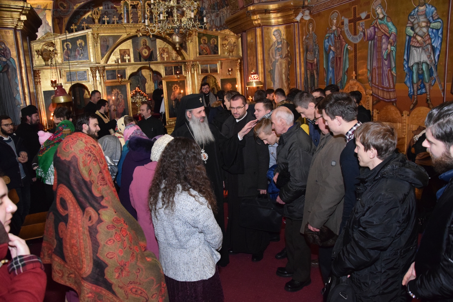 IPS Părinte Mitropolit Teofan, către studenții teologi: „Doar Biserica dă sens vieții”