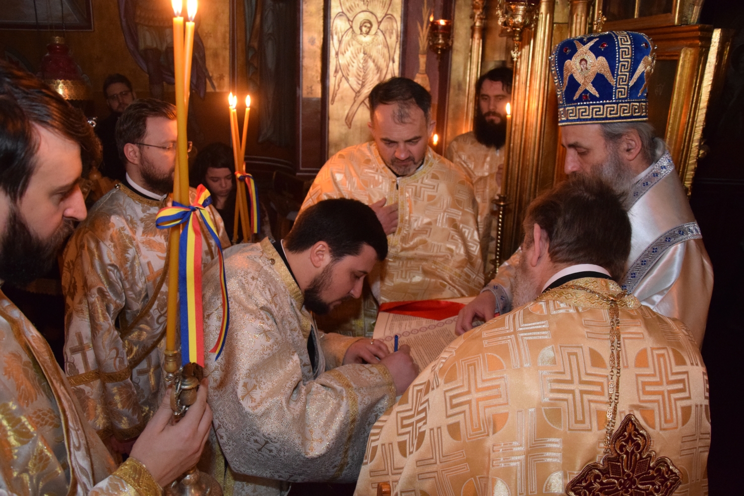 IPS Părinte Mitropolit Teofan, către studenții teologi: „Doar Biserica dă sens vieții”