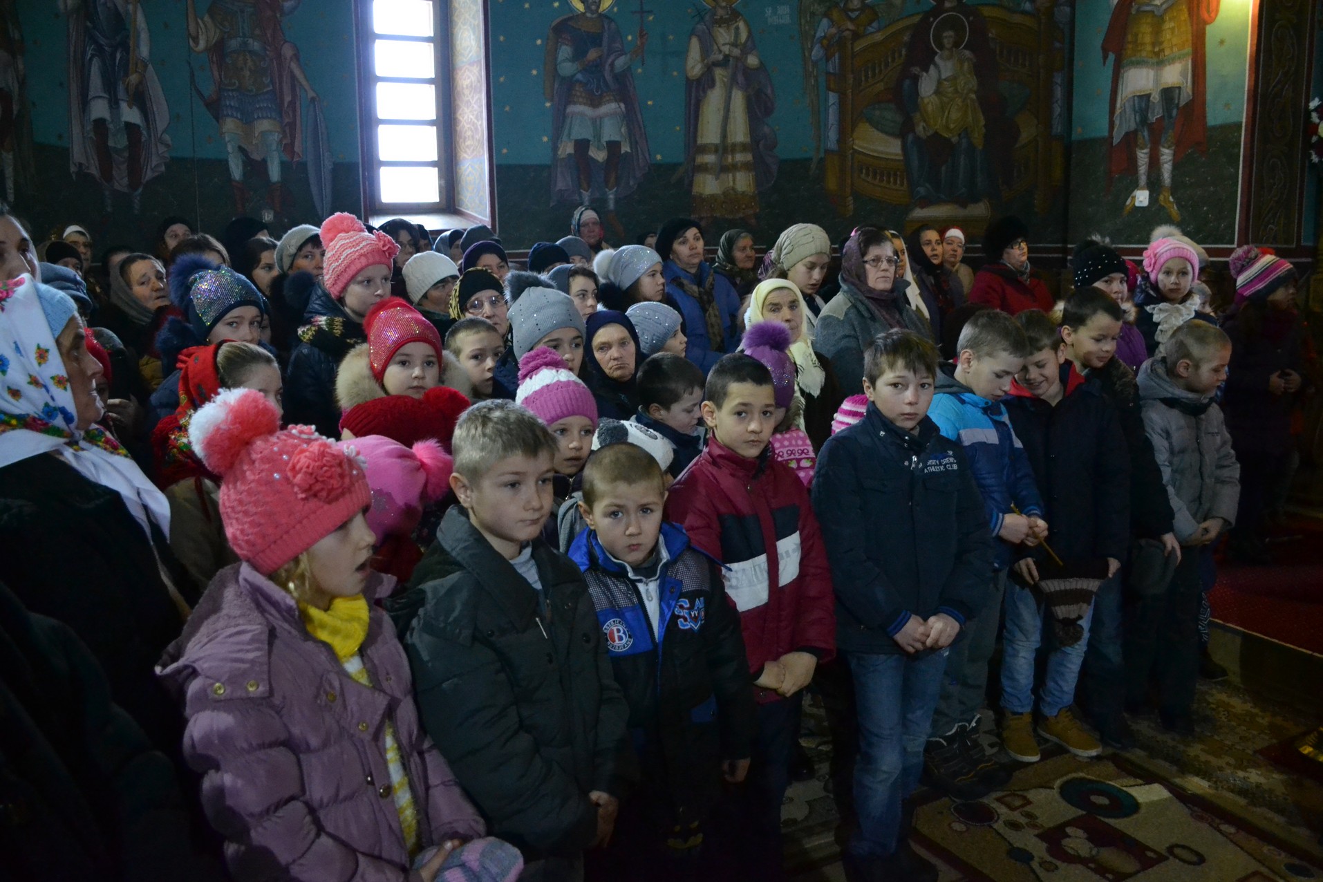 Liturghie și vizită arhierească la Todirești