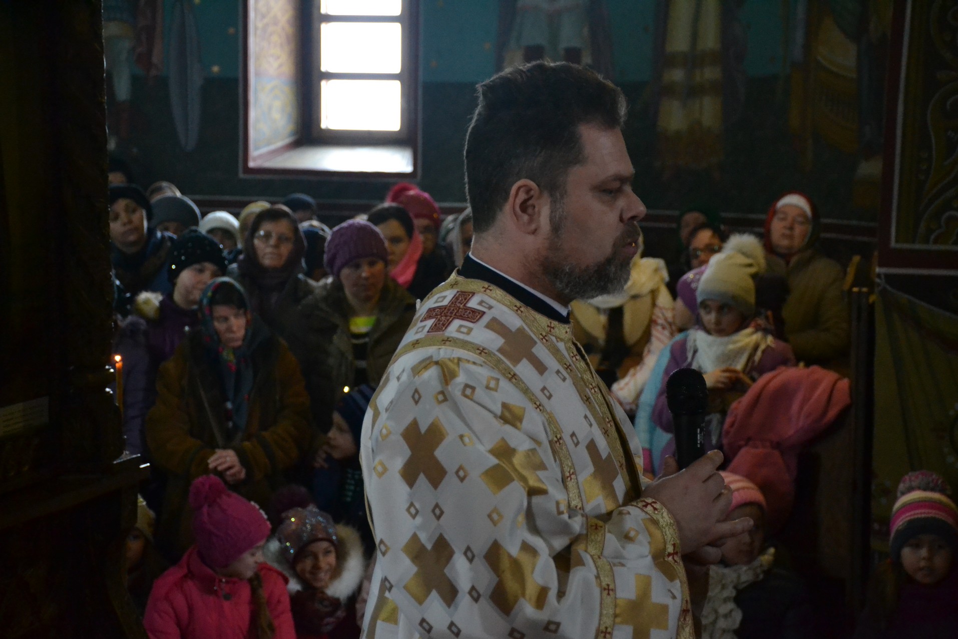 Liturghie și vizită arhierească la Todirești