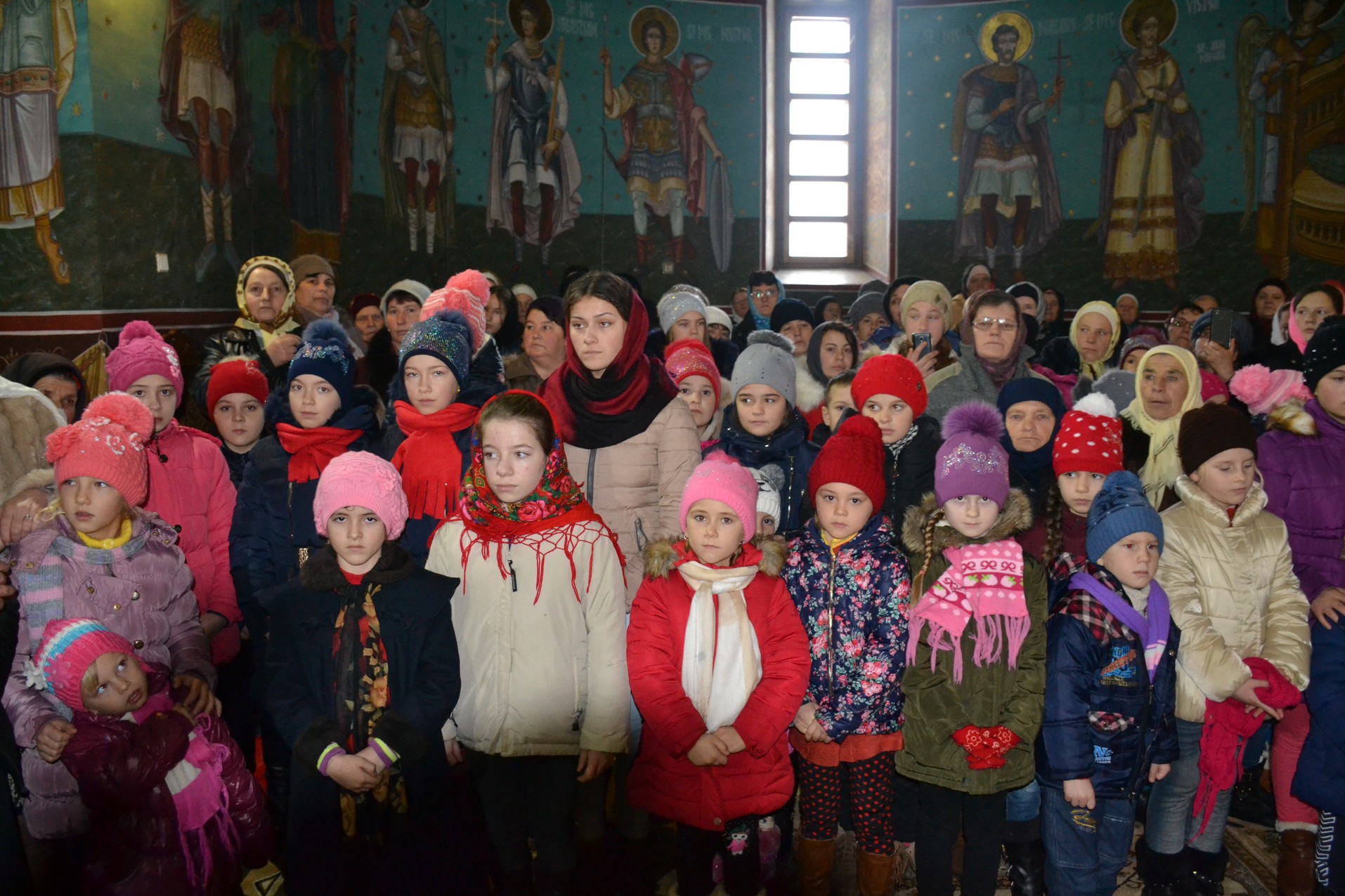 Liturghie și vizită arhierească la Todirești