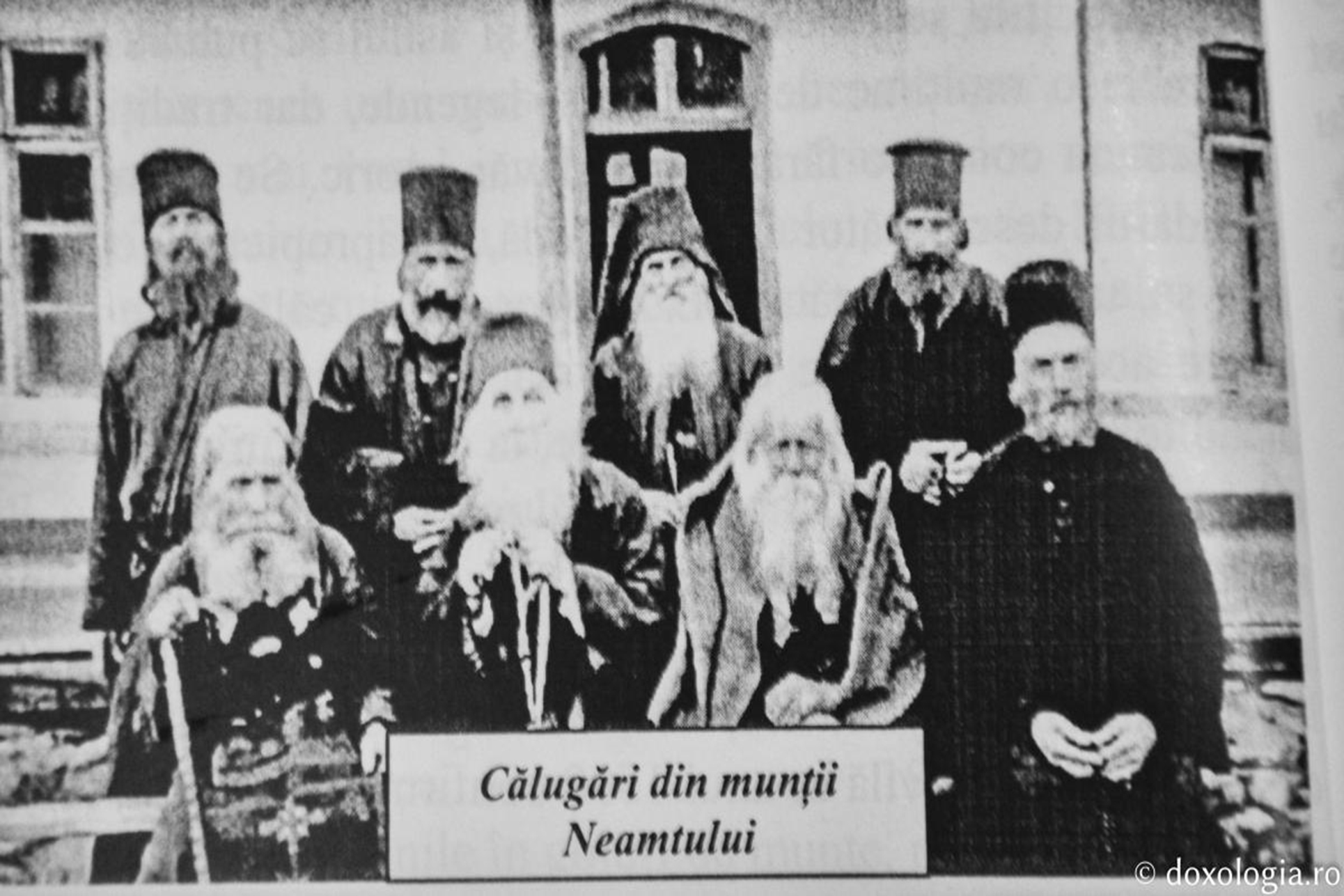 Când au venit primii călugări la Durău?