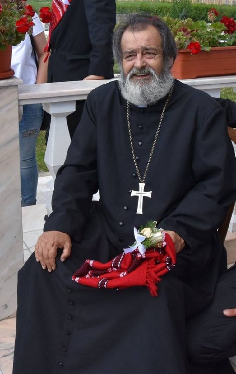 Părintele Mihai Negrea a plecat la Domnul