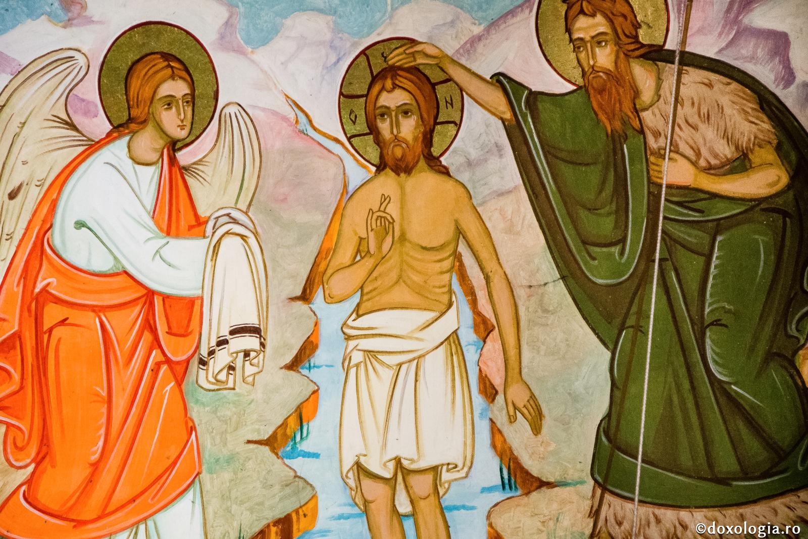 (Audio) „Teofania este lucrare de curățire, de mântuire, dar și judecată și vestire a Judecății pentru cei ce cred sau nu cred în lucrarea dumnezeiască a Botezului” - Arhimandritul Nichifor Horia