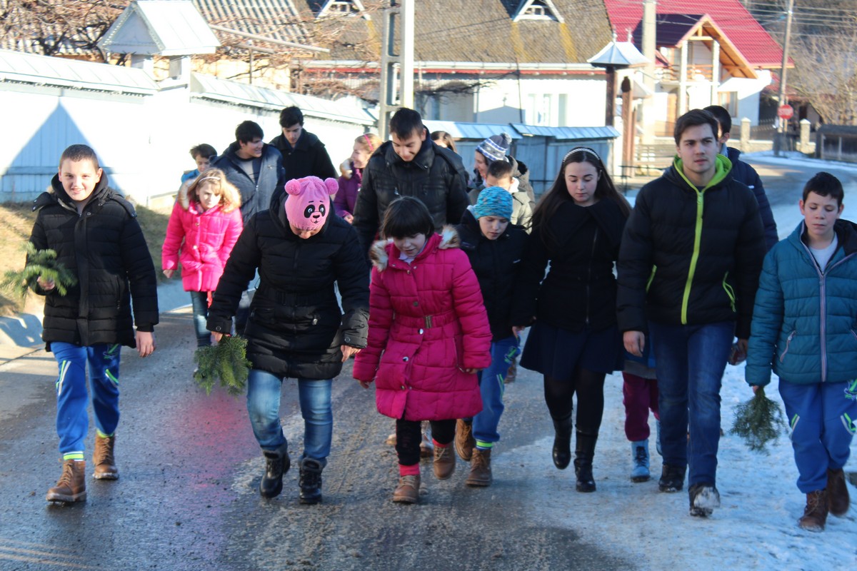 Tabără pentu copiii cu dizabilităţi din Piatra Neamţ