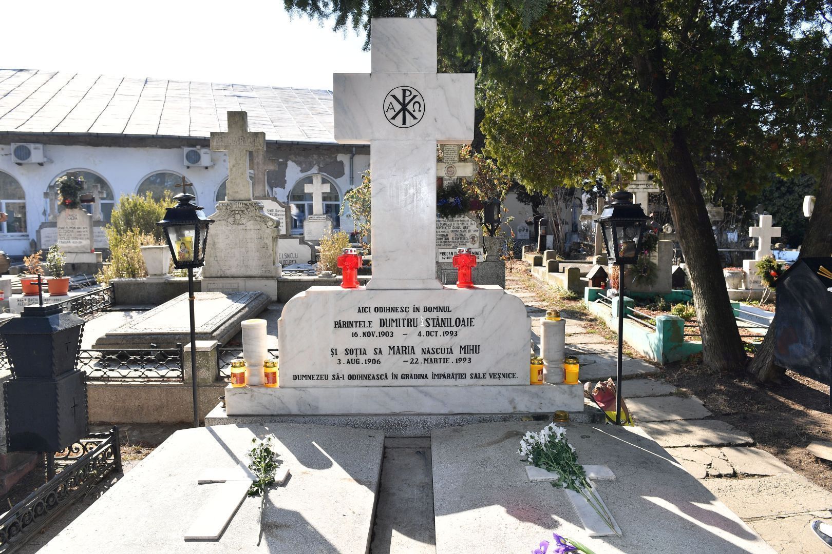 Lidia Stăniloae, condusă pe ultimul drum Lidia Stăniloae, condusă pe ultimul drum