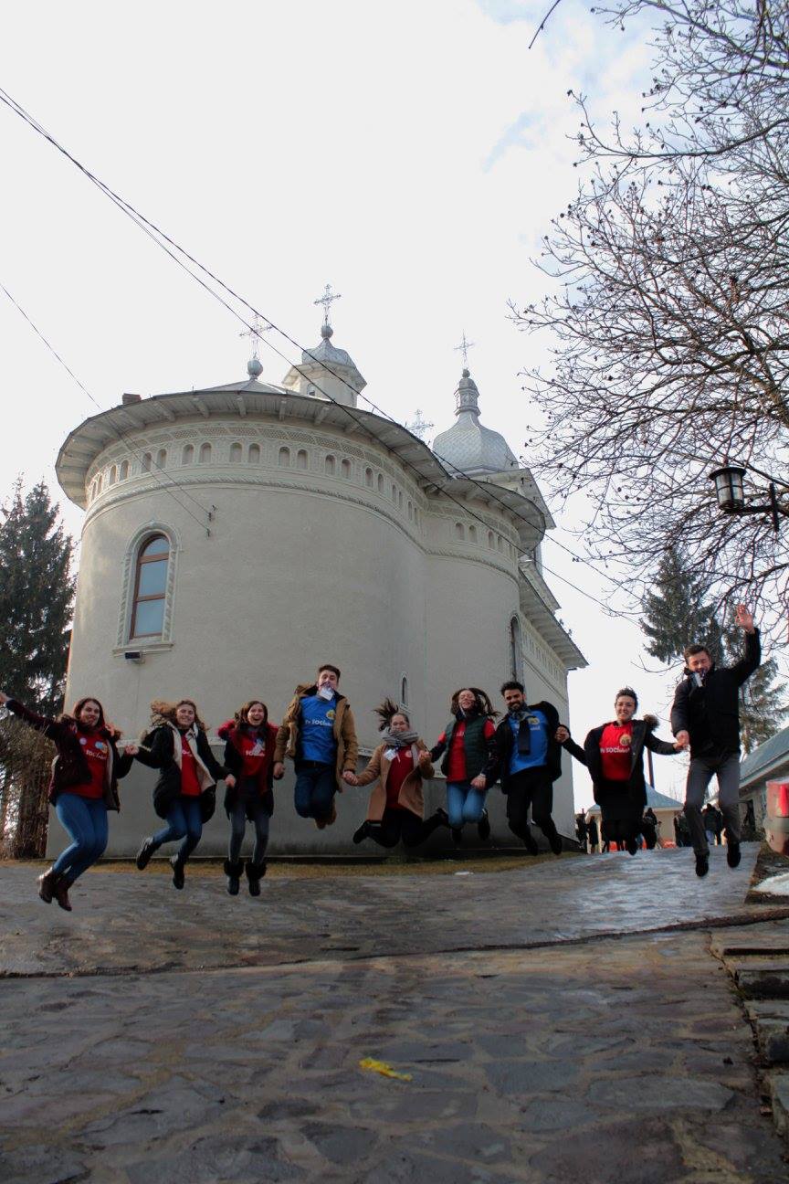 Tabără de iarnă pentru copiii din Parohia Soci