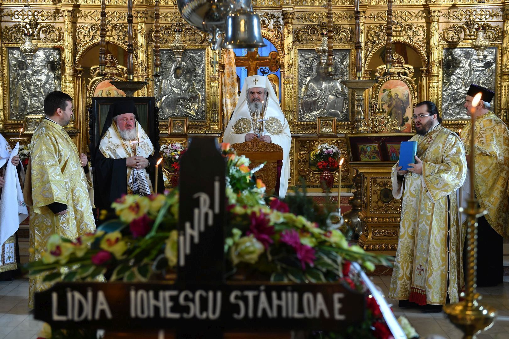 Lidia Stăniloae, condusă pe ultimul drum Lidia Stăniloae, condusă pe ultimul drum