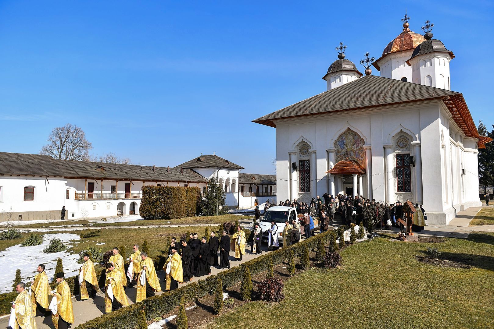 Lidia Stăniloae, condusă pe ultimul drum Lidia Stăniloae, condusă pe ultimul drum