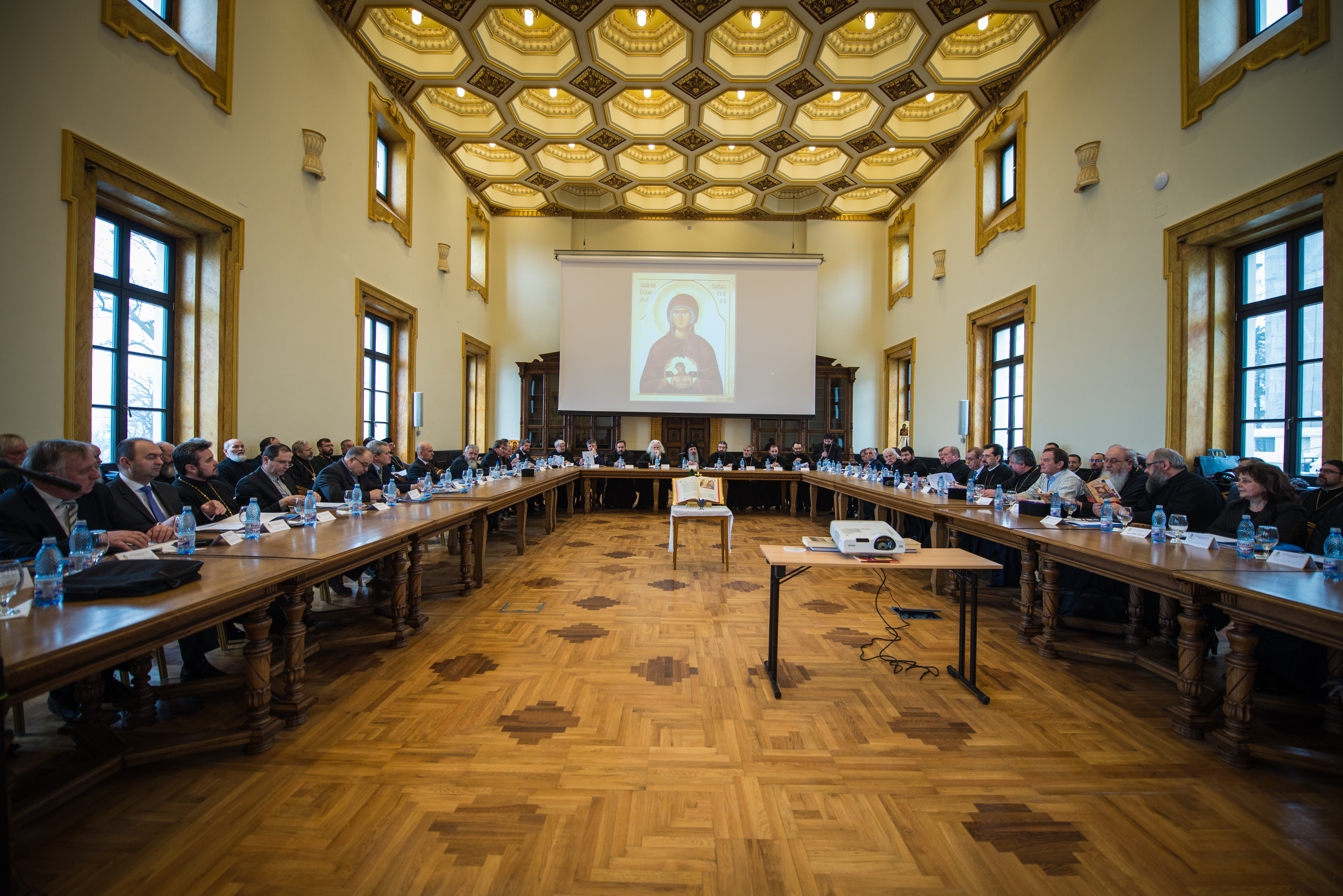 Slujind pe Cale, mărturisind Adevărul, primind Viața  – o sinteză a activității Arhiepiscopiei Iașilor în anul 2016