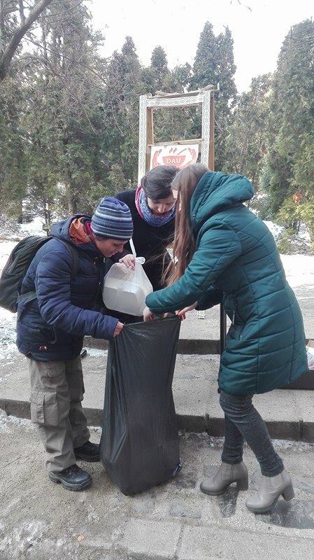 Două luni de activitate „DAU“