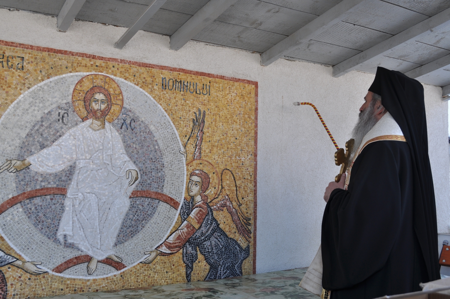 Mitropolitul Moldovei, la Brătuleni: „Dacă Îl iubești pe Dumnezeu, înseamnă că ai putere să-i iubești și pe cei din jurul tău”