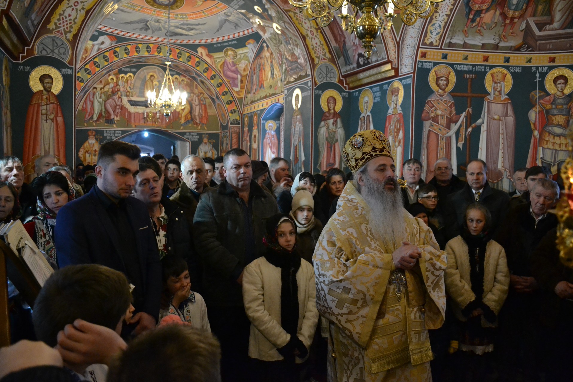 Mitropolitul Moldovei și Bucovinei, la Poiana-Vorona: „Să nu-i judecăm pe cei care au căzut în păcate grele”