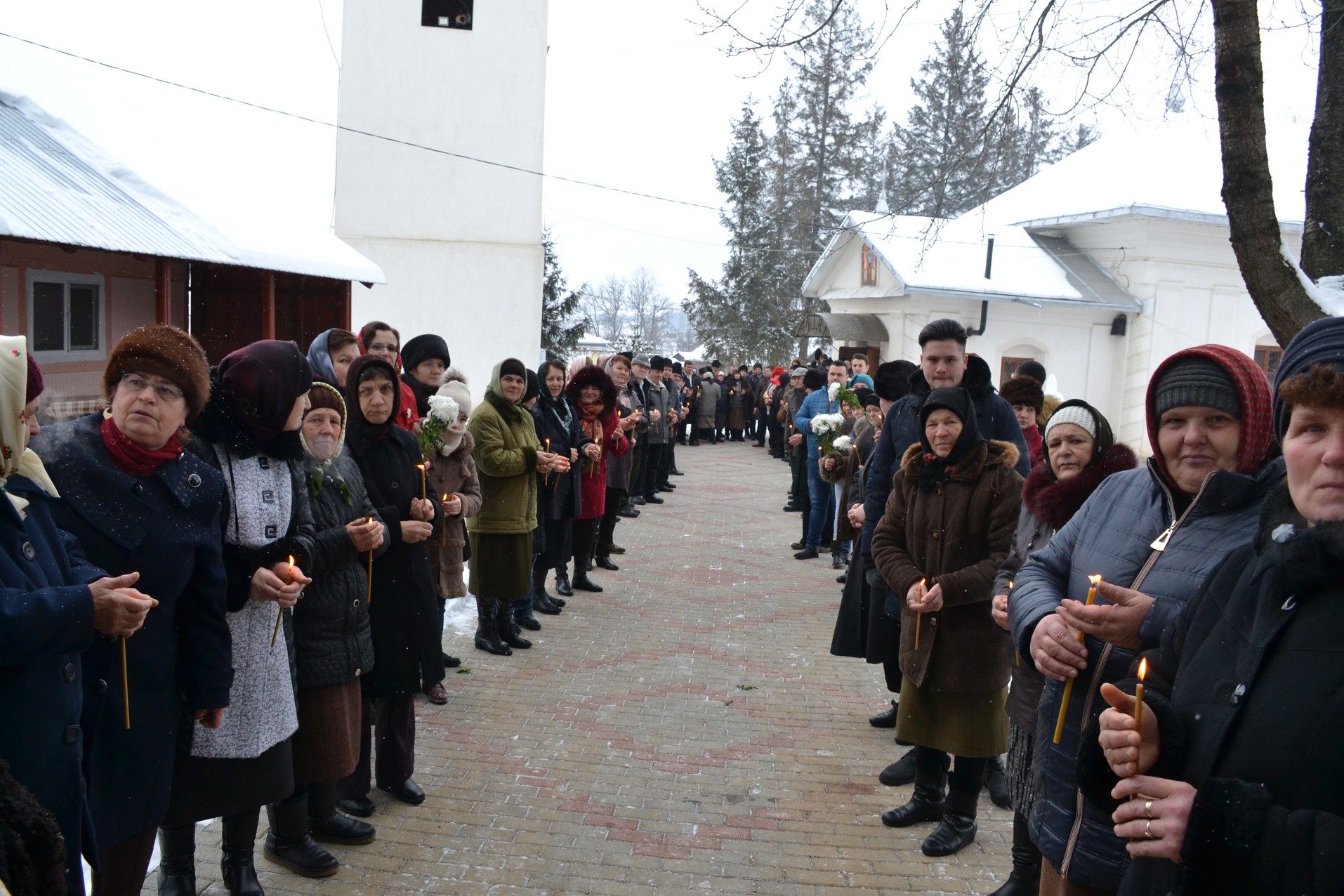 Mitropolitul Moldovei și Bucovinei, la Poiana-Vorona: „Să nu-i judecăm pe cei care au căzut în păcate grele”