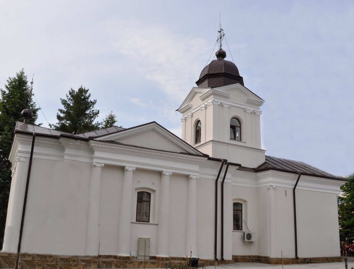 Sărbătoare la Biserica „Întâmpinarea Domnului“ din Botoşani