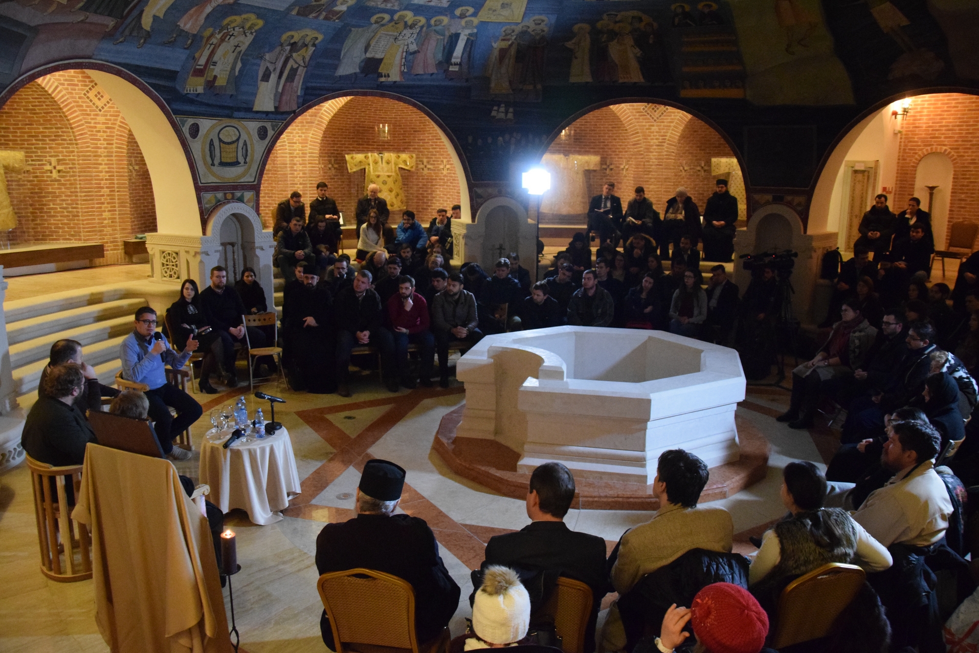 Radu Preda, la dezbaterea organizată la Iași: „Trebuie să ne ocupăm de comunism ca să ne putem ocupa de viitor”