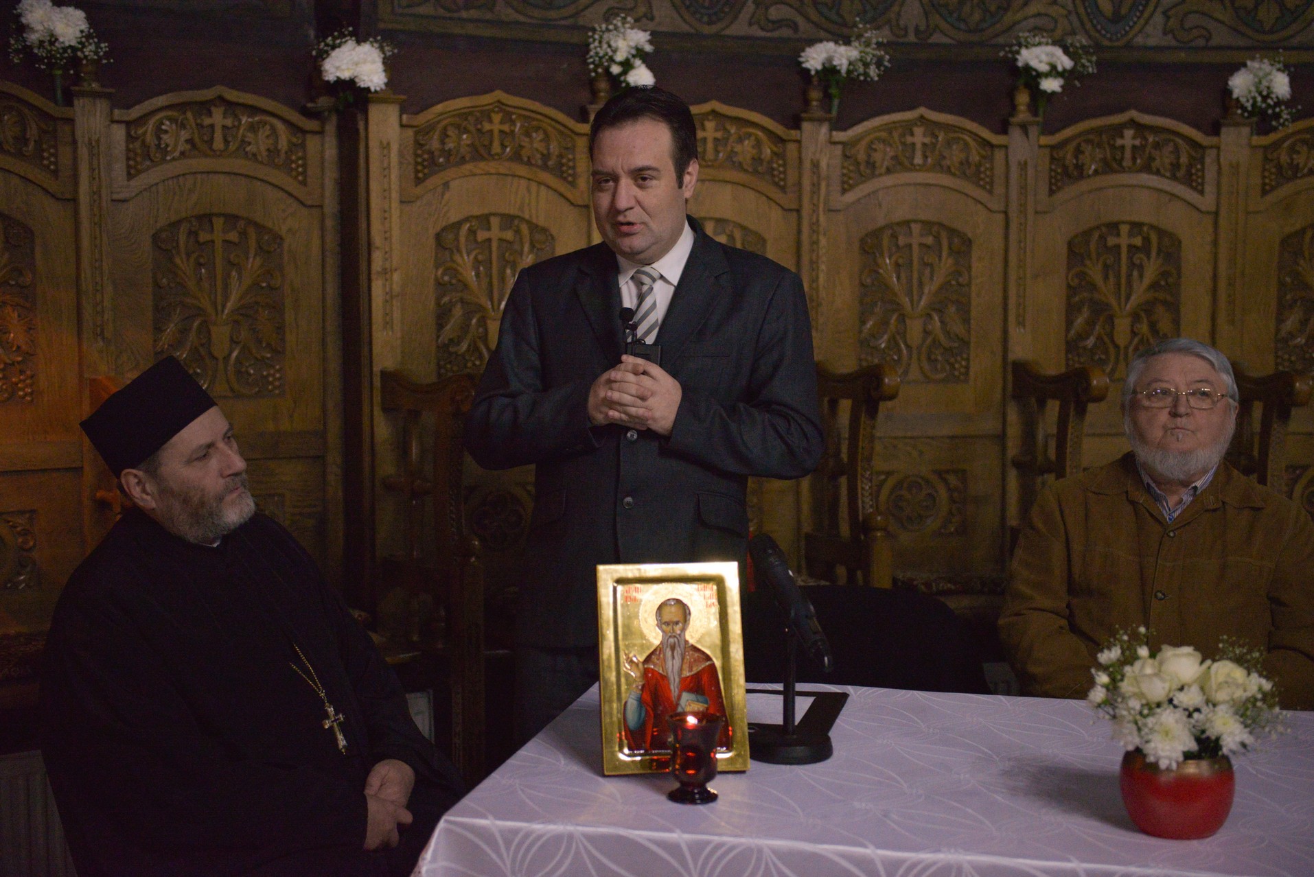 Conferință cu ocazia hramului: „Sfântul Haralambie - tămăduitor de boală” Conferință cu ocazia hramului: „Sfântul Haralambie - tămăduitor de boală”