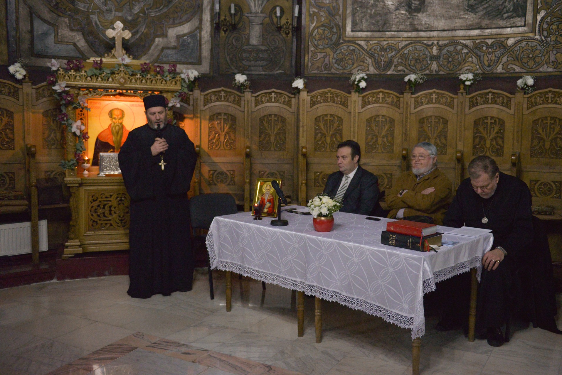 Conferință cu ocazia hramului: „Sfântul Haralambie - tămăduitor de boală” Conferință cu ocazia hramului: „Sfântul Haralambie - tămăduitor de boală”