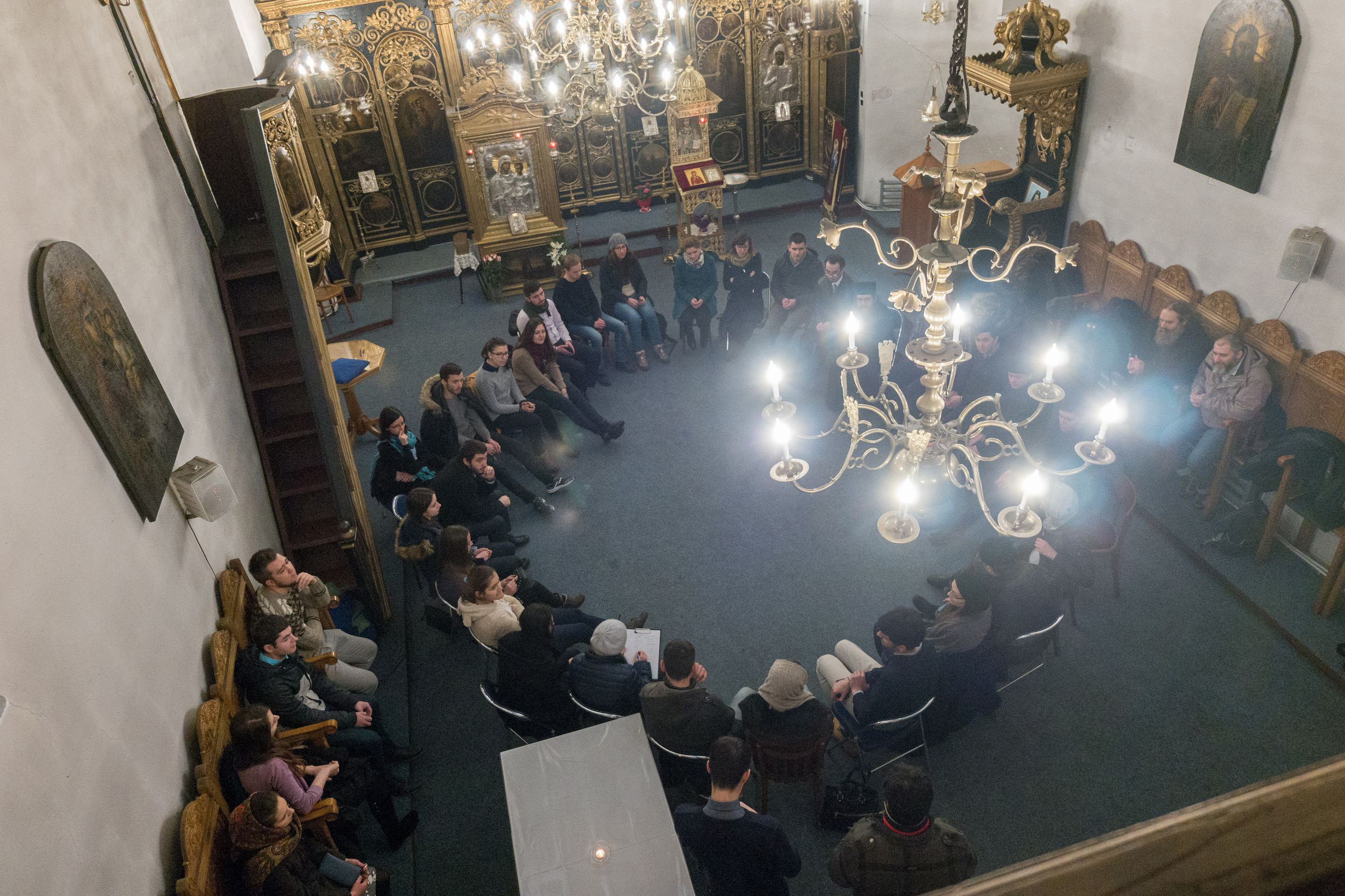 „Catehezele studenţeşti“, un popas pentru doritorii de Adevăr